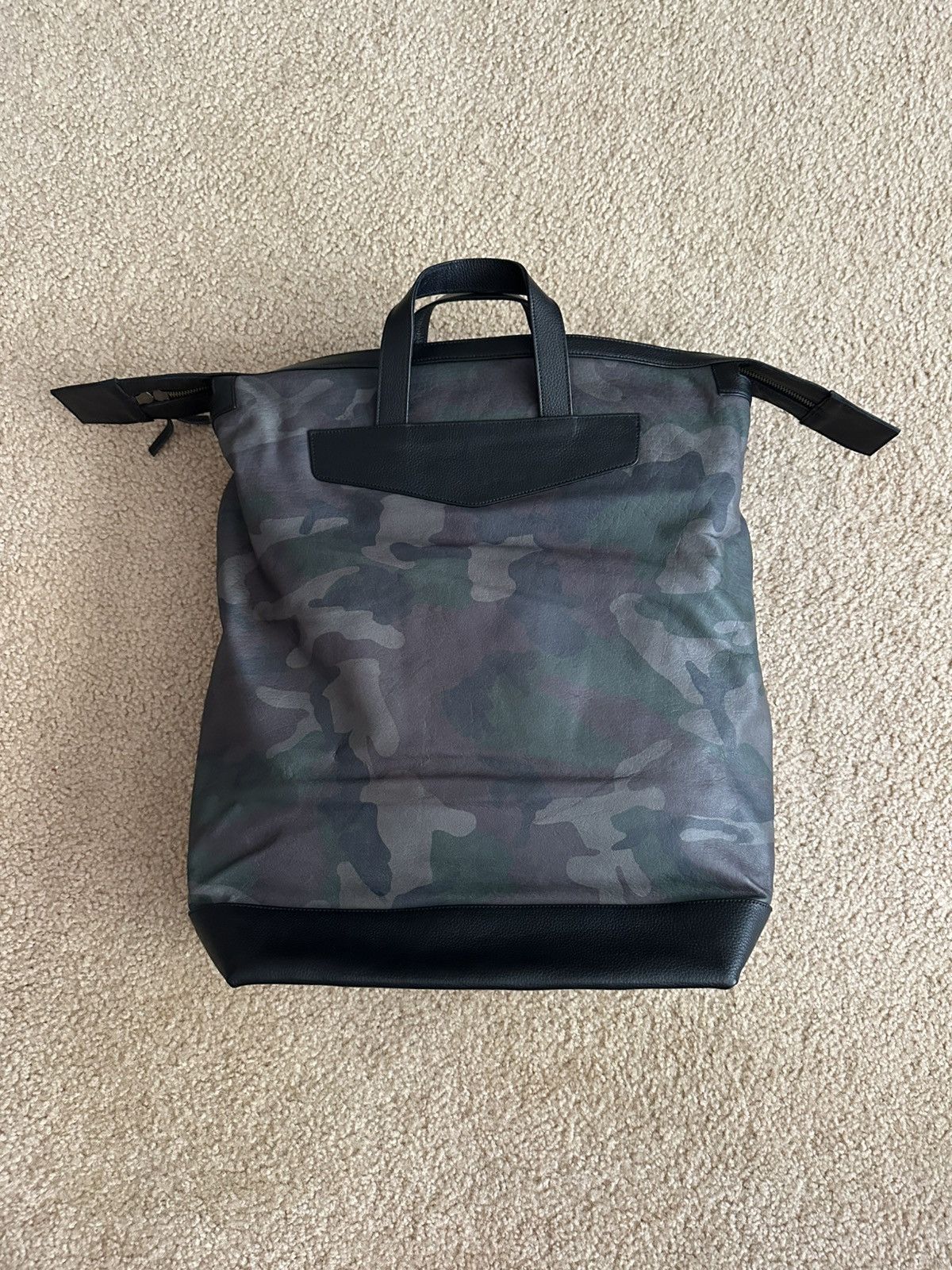 The GV Gallery GV Gallery GVYard Camo Backpack Size ONE SIZE - 2 Thumbnail