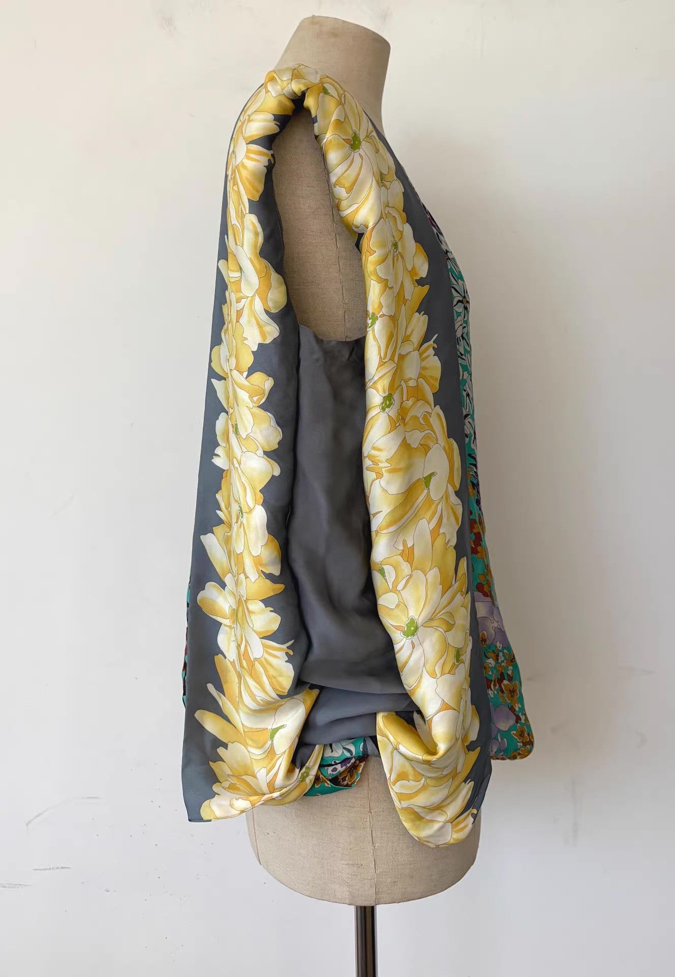 Missoni Missoni Women's Silk Printed Blouse Ｑ21 Size S / US 4 / IT 40 - 2 Thumbnail