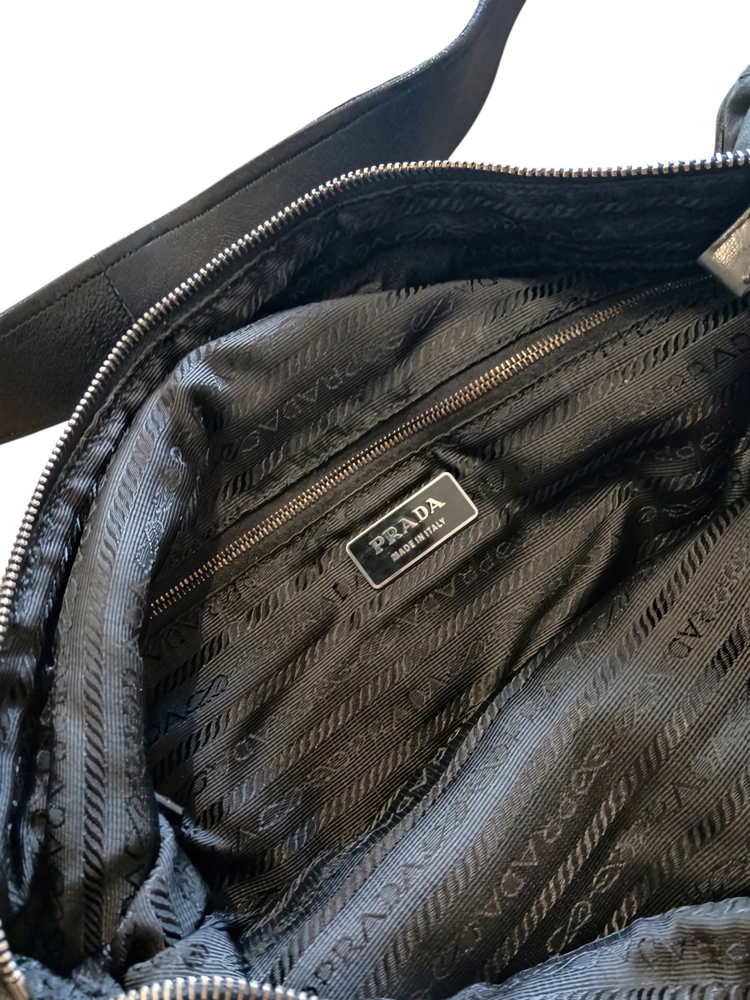 Prada LEATHER MESSENGER CROSSBODY BAG Size ONE SIZE - 6 Thumbnail