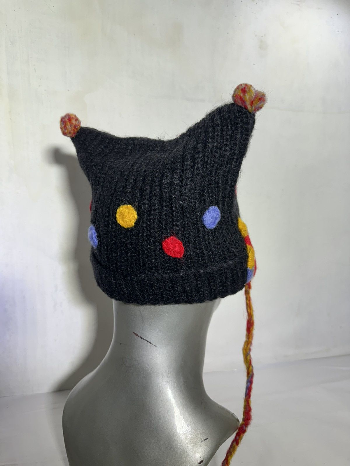Handmade Unknown Japanese Horn Beanie hats Size ONE SIZE - 5 Thumbnail