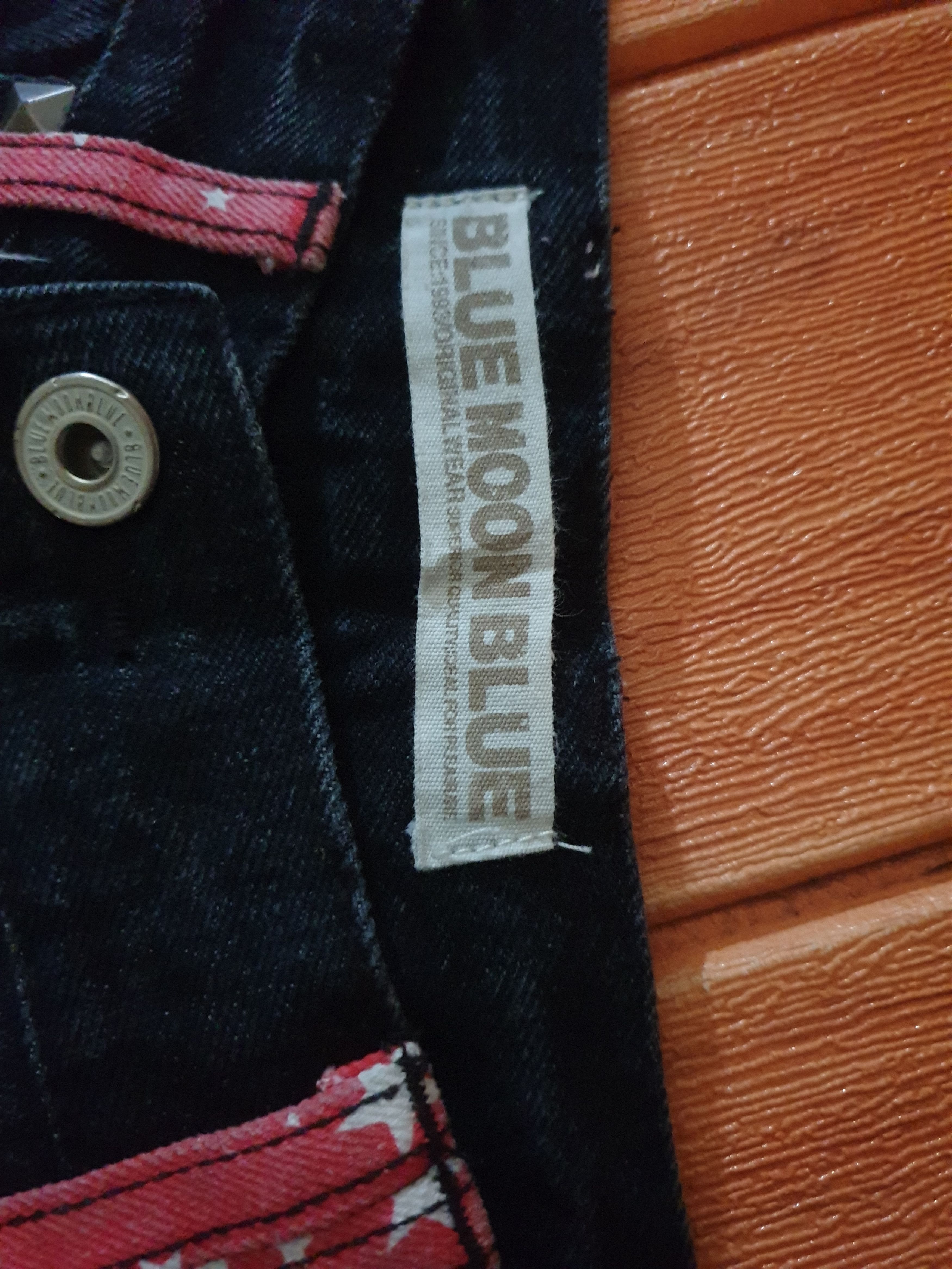Japanese Brand 💥Blue Moon Blue accessory band print denim jeans Size US 30 / EU 46 - 2 Thumbnail