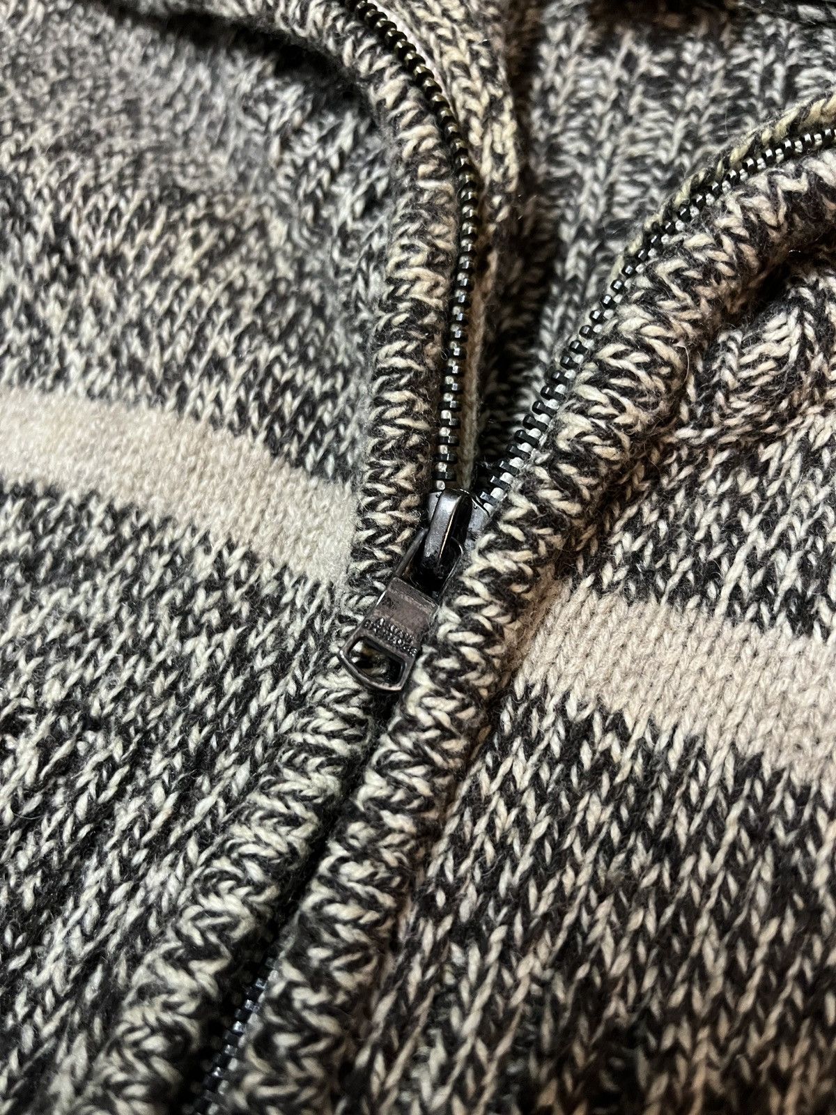 Armani Exchange × Vintage Knitted Lamb Wool Size US M / EU 48-50 / 2 - 6 Thumbnail