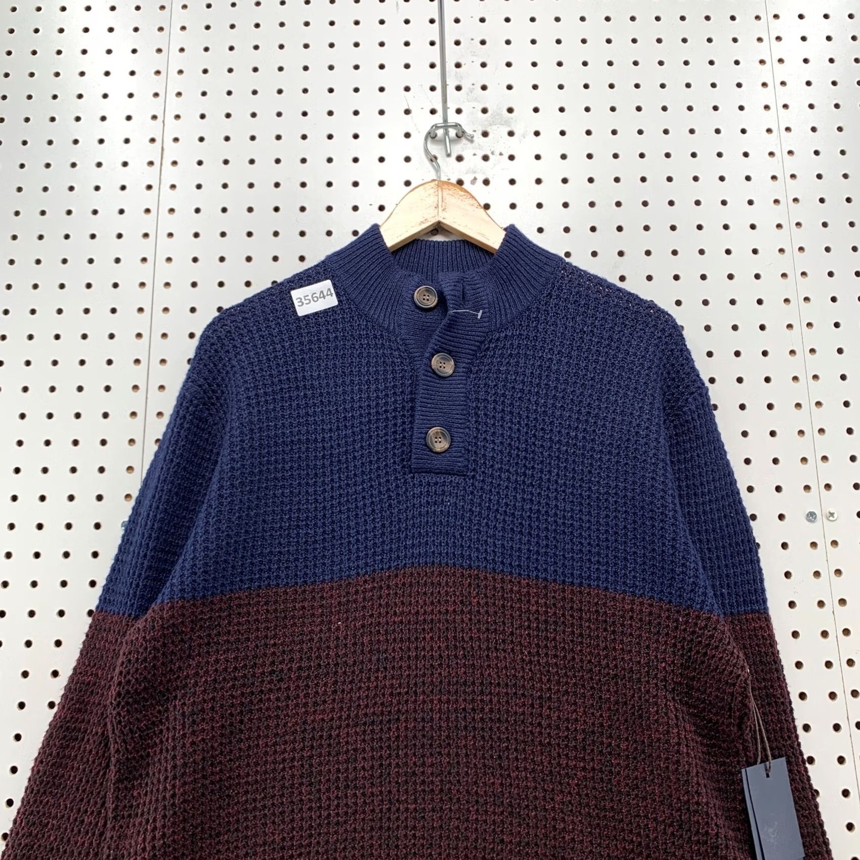 Vintage Day & Age Sweater Mens Medium Henley Thermal Waffle Knit Red Blue Size US M / EU 48-50 / 2 - 5 Thumbnail