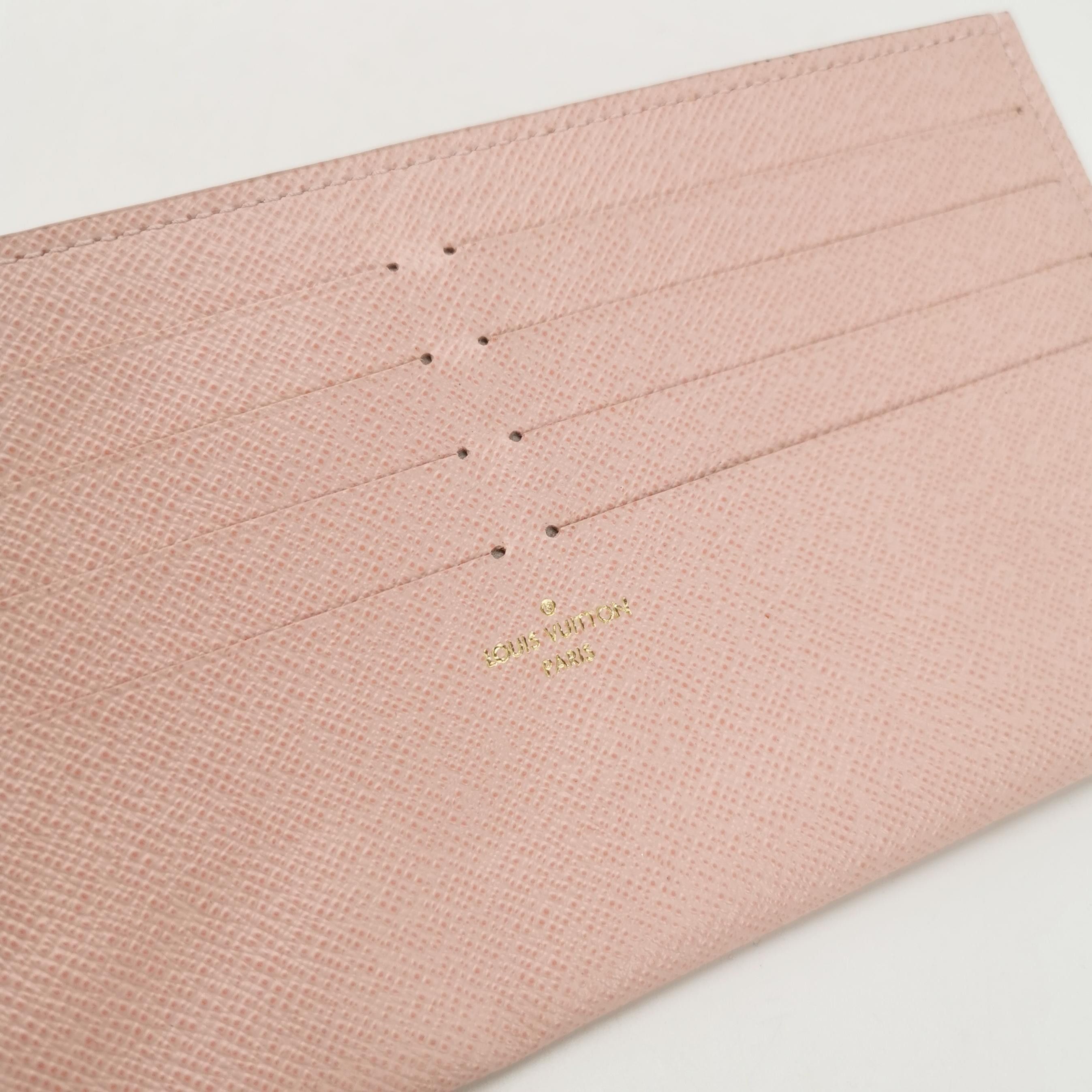 Louis Vuitton Louis Vuitton (LV) Pochette Félicie leather solid color car Size ONE SIZE - 8 Thumbnail