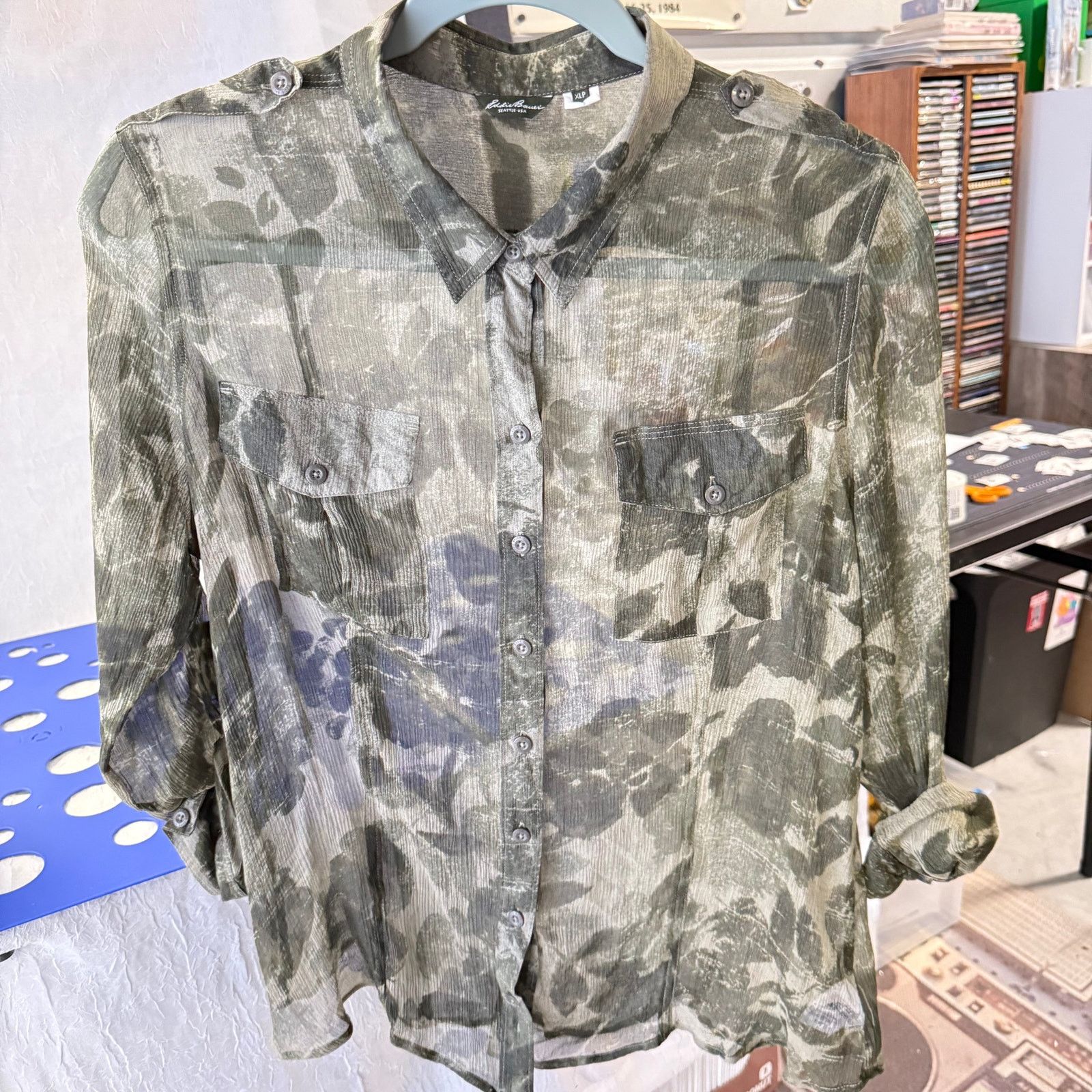 Eddie Bauer Vtg Eddie Bauer Women’s XLP Silk Blouse Camo 100% Silk Rare Size ONE SIZE - 9 Thumbnail