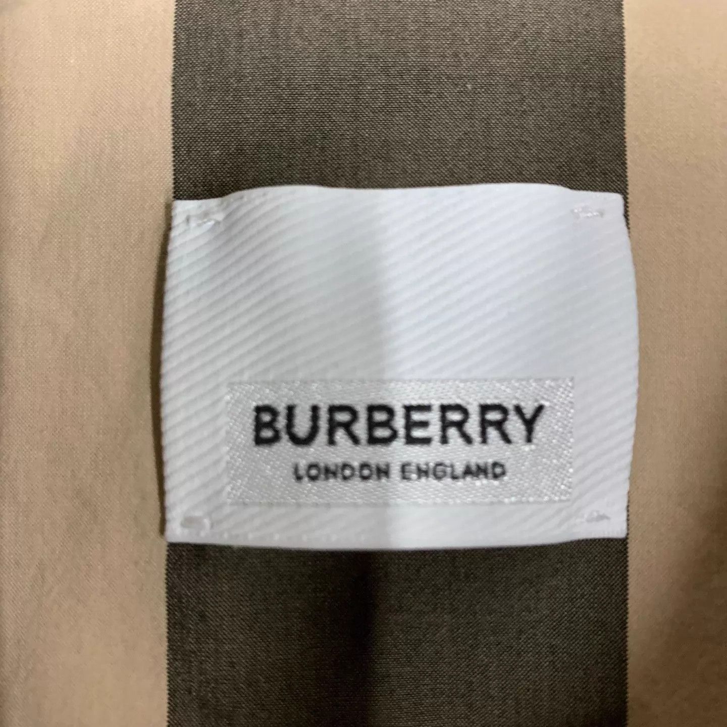 Burberry Burberry Check Short-Sleeve Shirt XL 98 New Size US XL / EU 56 / 4 - 6 Thumbnail