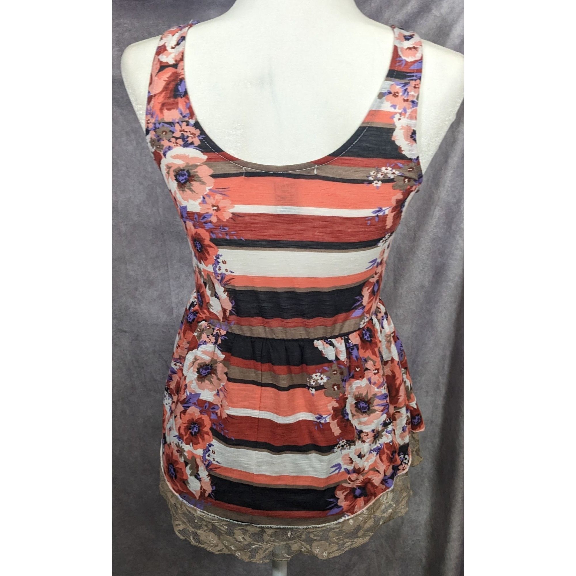 American Rag American Rag Floral Striped Lace Trim Peplum Top Size XS / US 0-2 / IT 36-38 - 5 Thumbnail