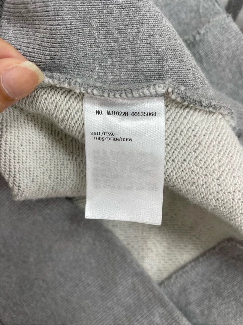 Thom Browne Thom Browne Gray four-striped zipper jacket 2506-Nextarrow Size US XL / EU 56 / 4 - 7 Thumbnail