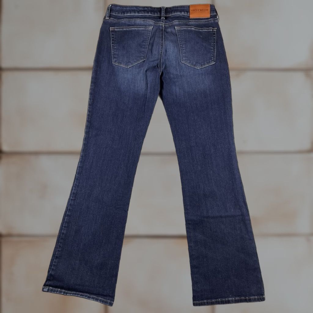 Lucky Brand Lucky Brand Jeans Bootcut Womens 10 Regular Stretch Denim Blue 31x30 Inseam 31 5-Pocket Boyfriend? Size 32" / US 10 / IT 46 - 1 Thumbnail