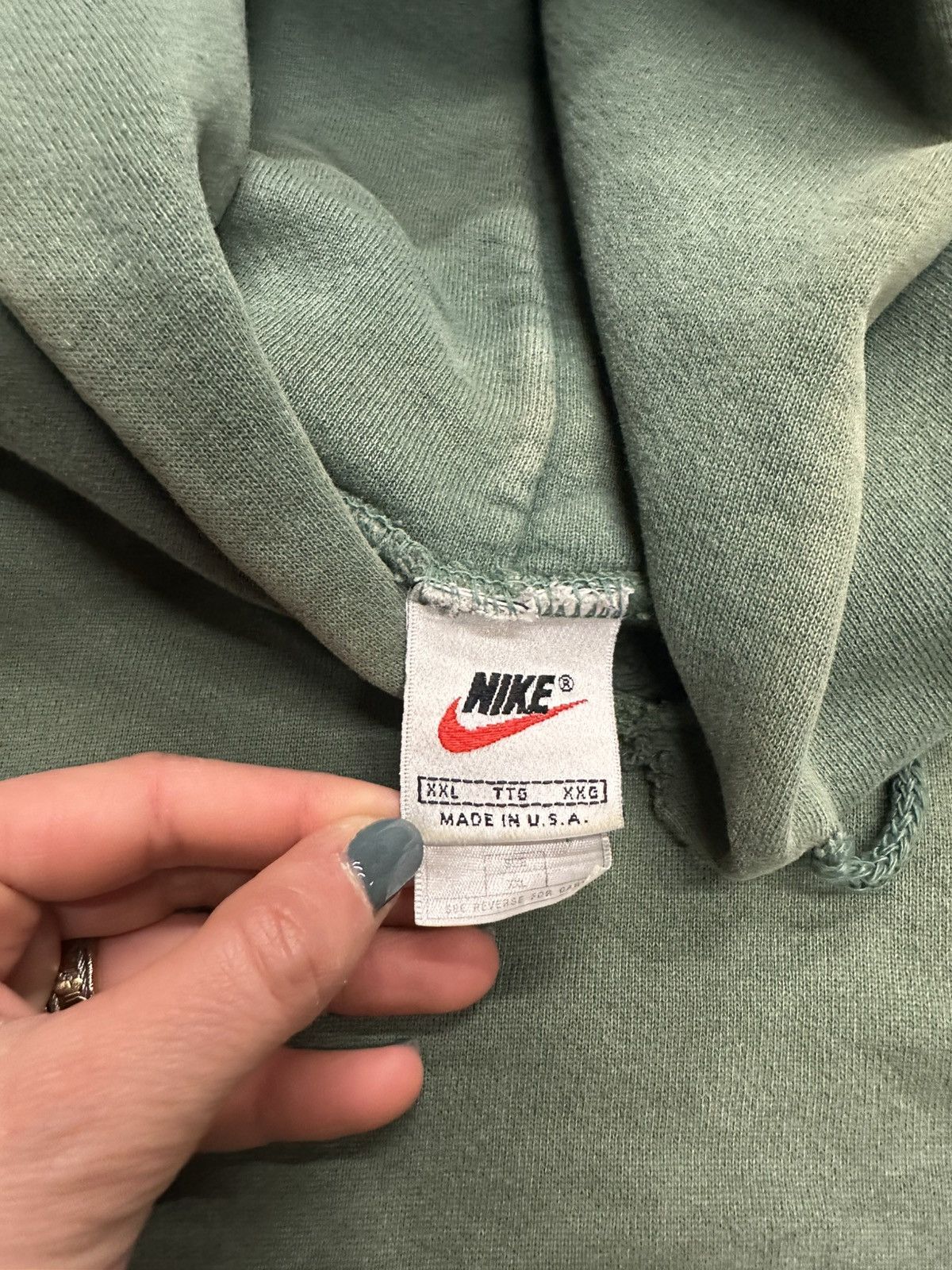 Nike Vintage nike center swoosh hoodie Size US XXL / EU 58 / 5 - 7 Thumbnail