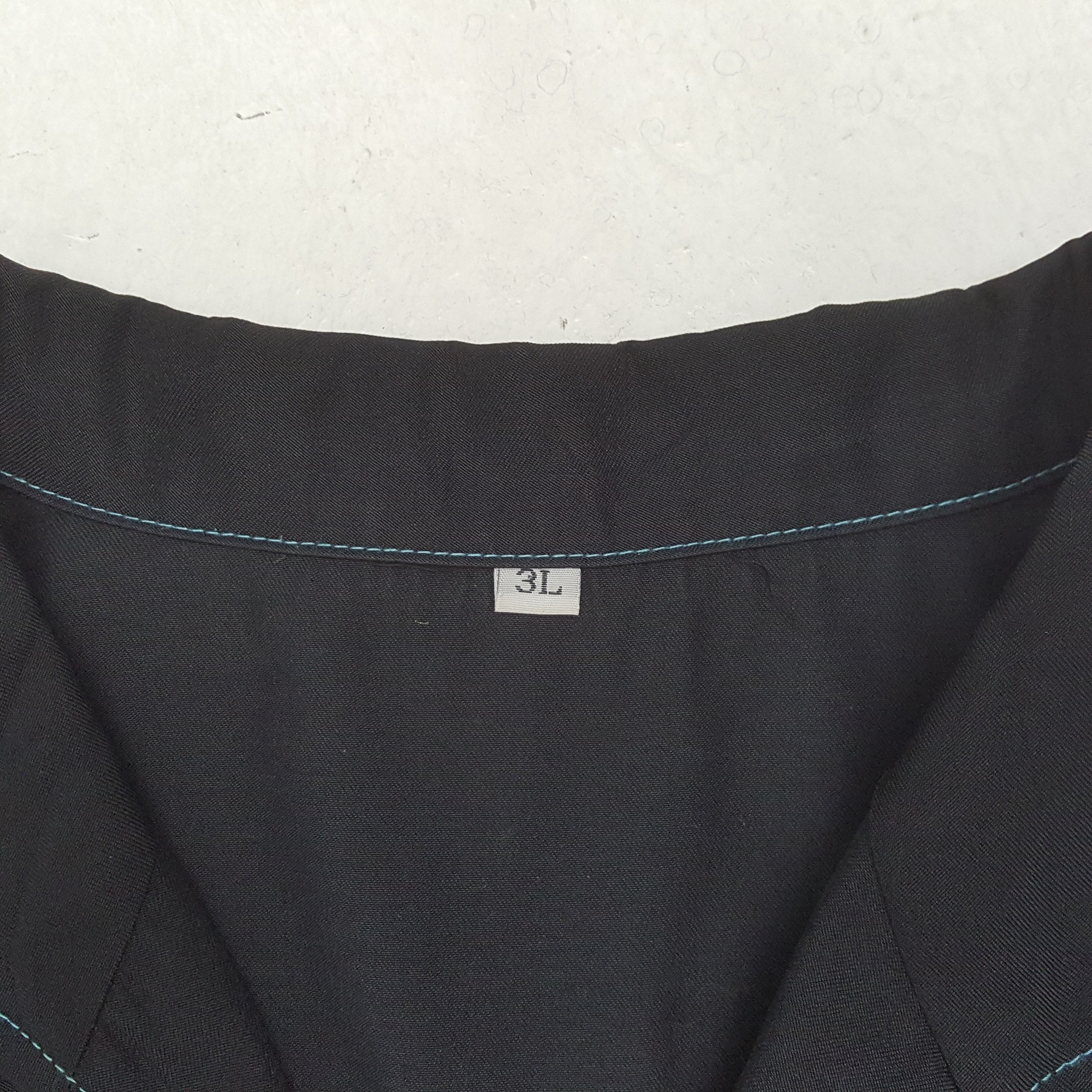 Vintage Family Mart Japanese Brand Workwear Jacket C299N65 Size US L / EU 52-54 / 3 - 7 Thumbnail