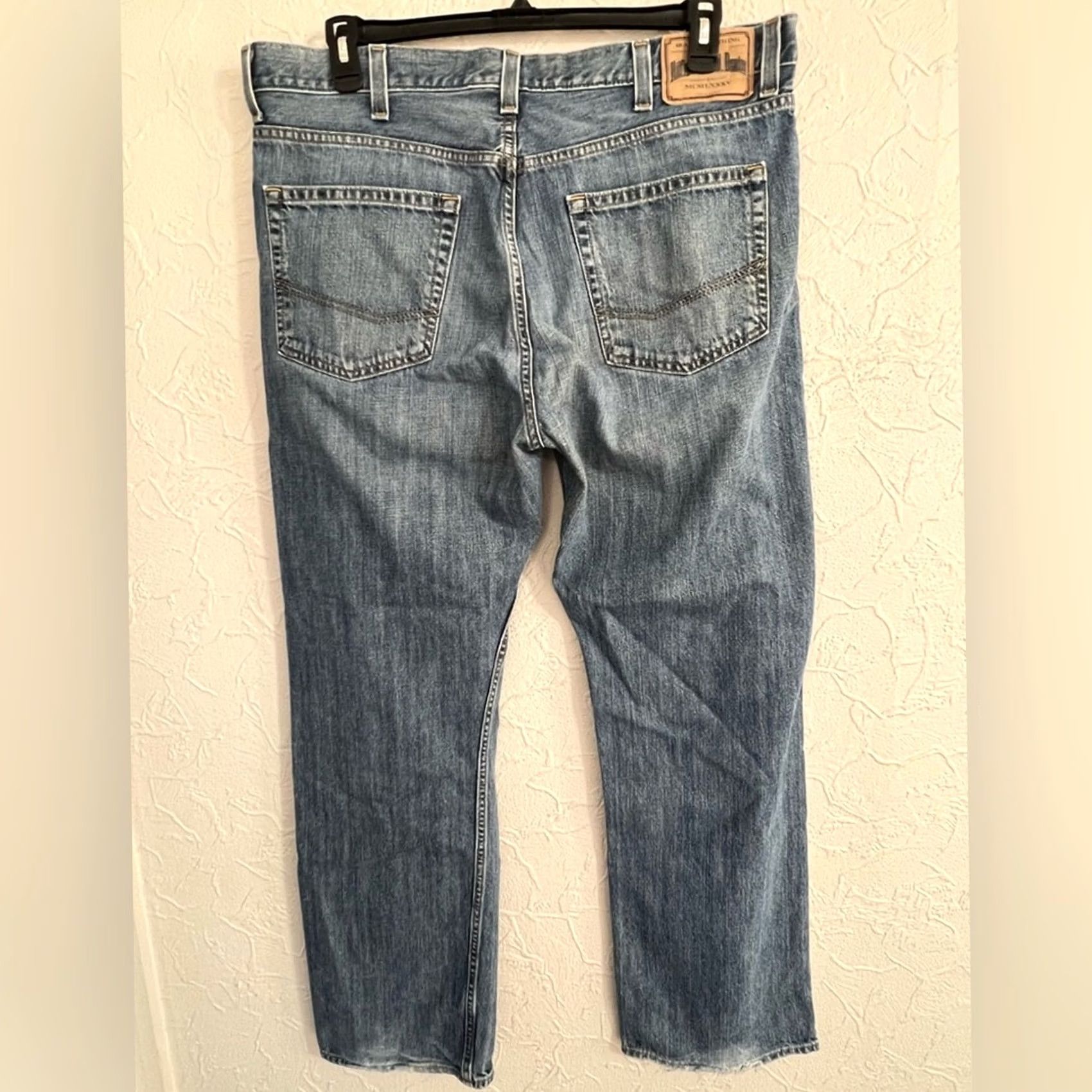 Tommy Hilfiger Hilfiger Denim Freedom Relaxed Fit Jeans Mens 38x32 Blue Size US 38 / EU 54 - 2 Thumbnail