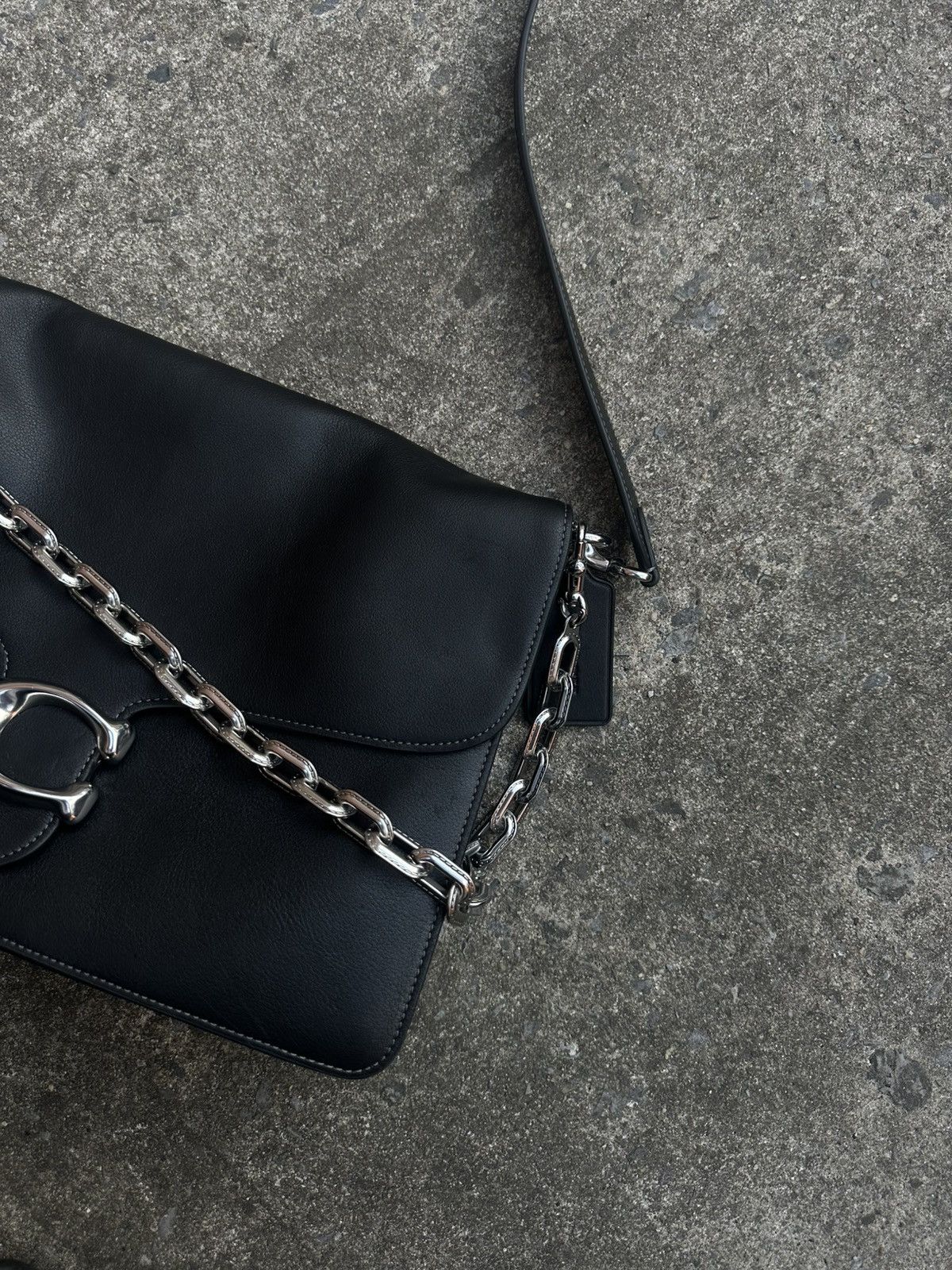 Coach Coach Chain/Leather Sample Bag Size ONE SIZE - 4 Thumbnail