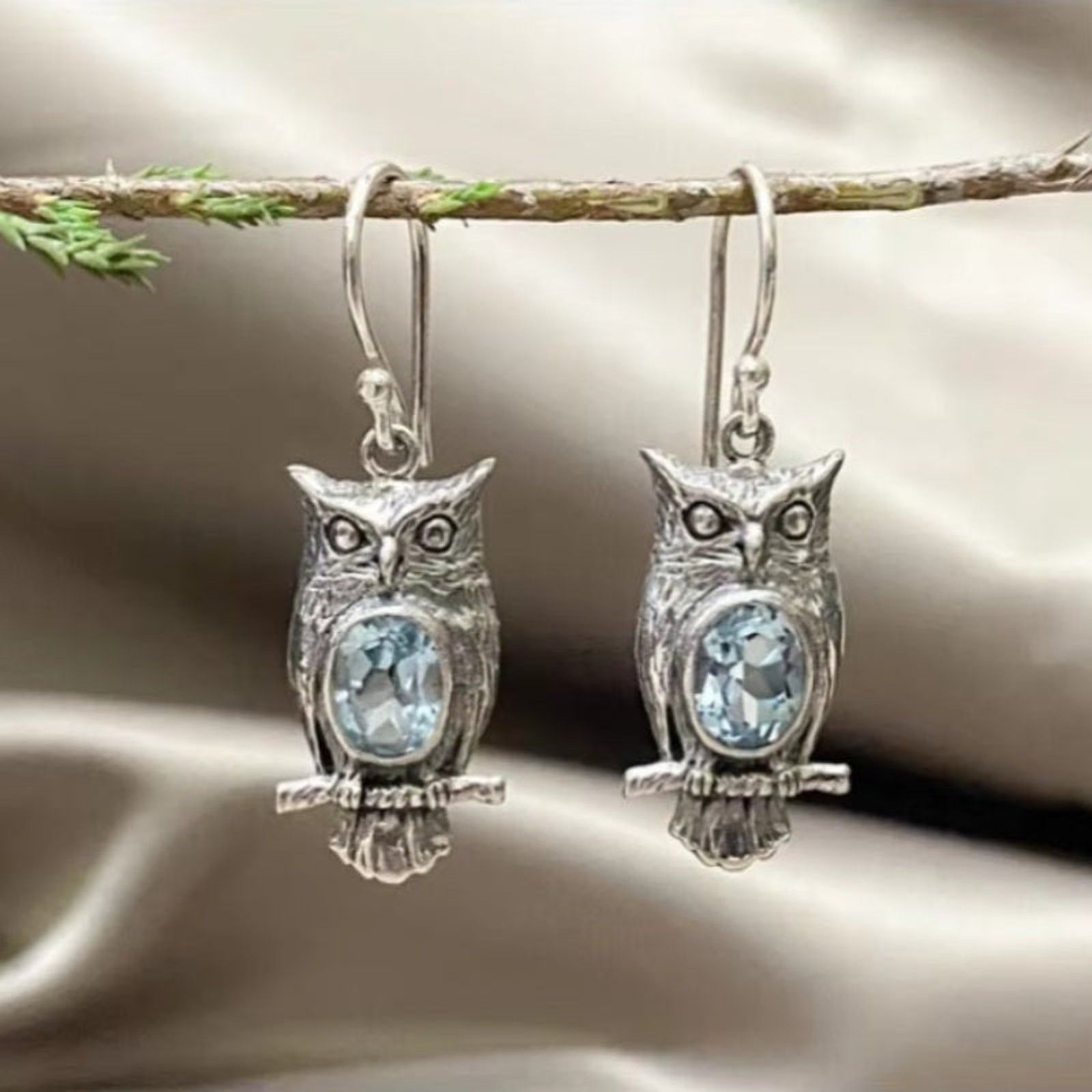 Other Owl Blue Crystal Dangle Earrings Silver Tone Jewelry Size ONE SIZE - 1 Thumbnail