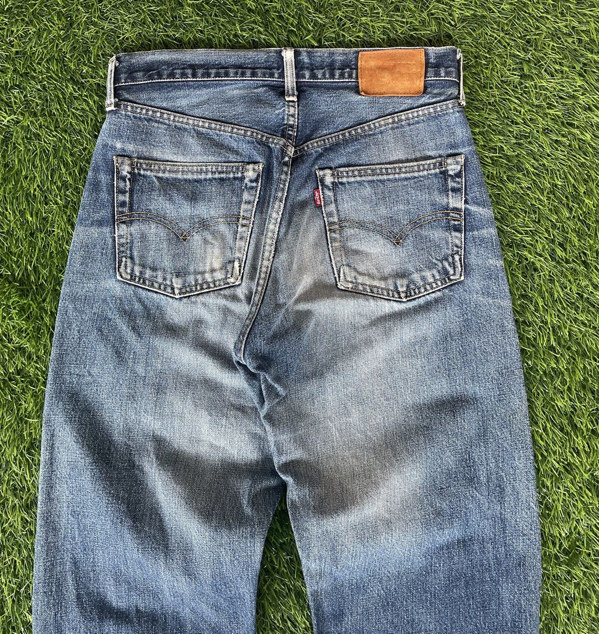 Levi's Vintage Clothing Vintage’90s TRASHED🔥LEVI’S 503B XX🔥BIG E SELVEDGE DENIM Size US 30 / EU 46 - 16 Thumbnail