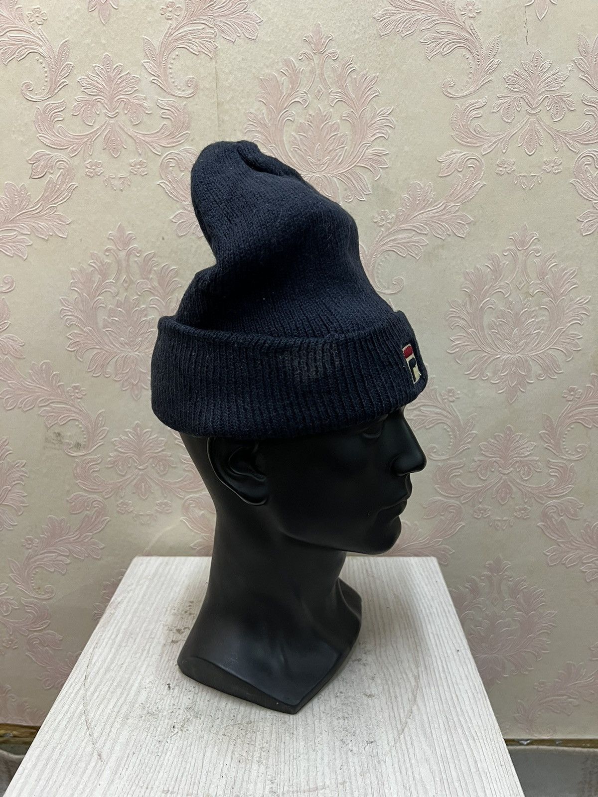 Fila Vintage Fila Small Logo Beanie Hats Size ONE SIZE - 4 Thumbnail