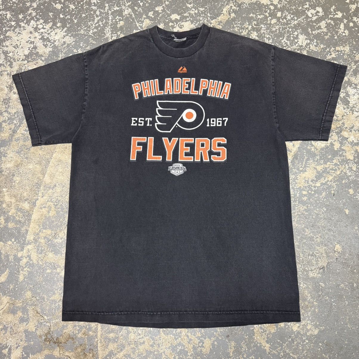 NHL Vintage Philadelphia Flyers Black/Orange 90s NHL Tshirt Size US XL / EU 56 / 4 - 1 Thumbnail