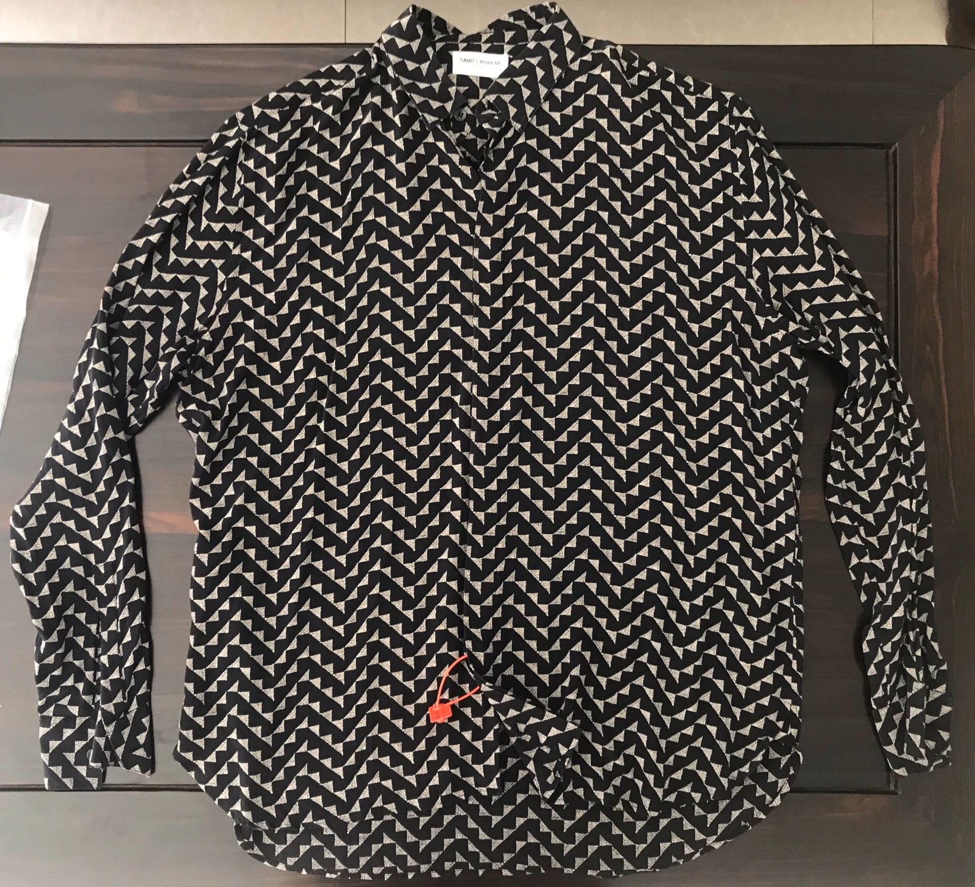 Saint Laurent Paris Saint Laurent Paris silk shirts Size US XL / EU 56 / 4 - 1 Thumbnail
