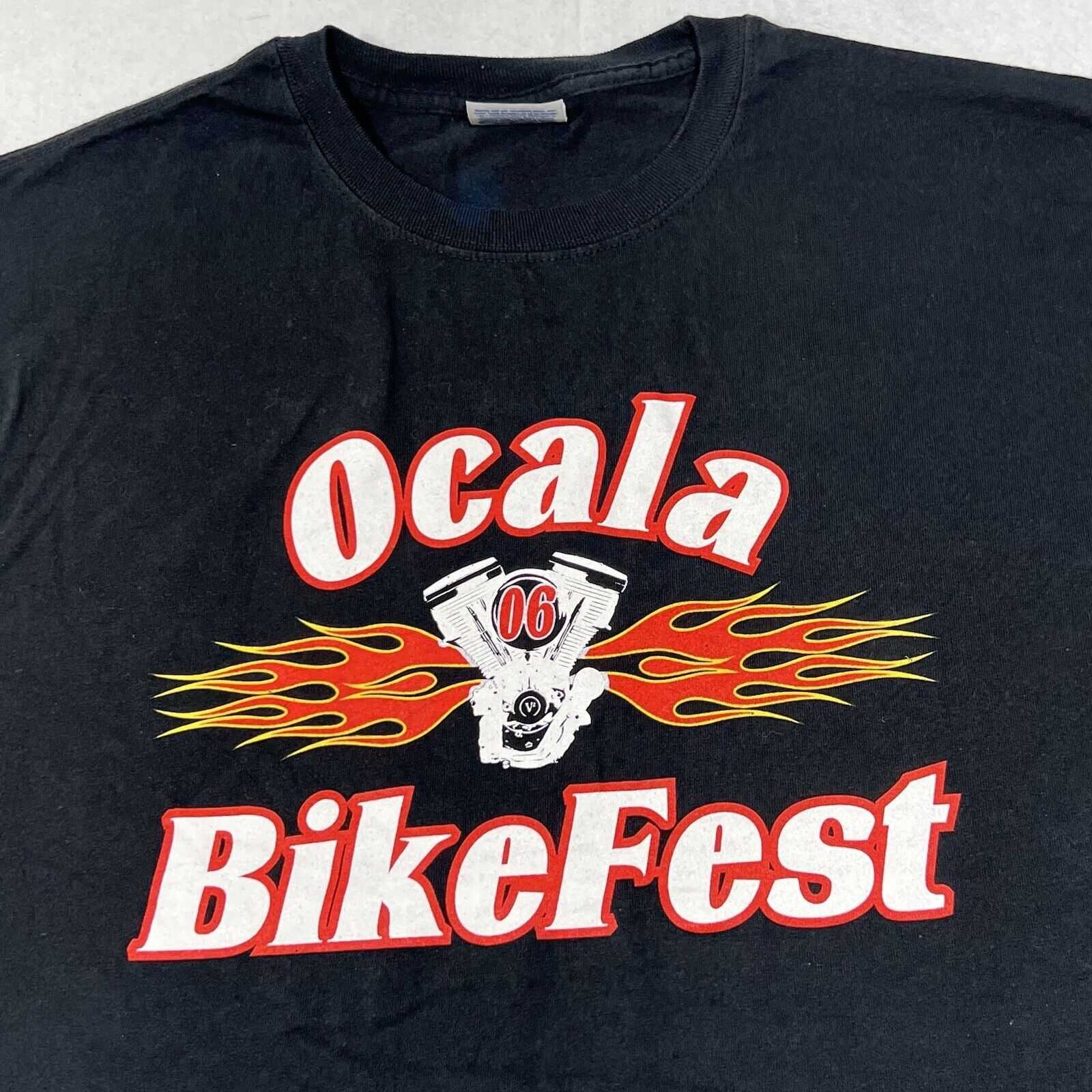 Hanes Vintage Ocala Bike Fest 2006 Black Short Sleeve Graphic Tee Size US XL / EU 56 / 4 - 2 Thumbnail
