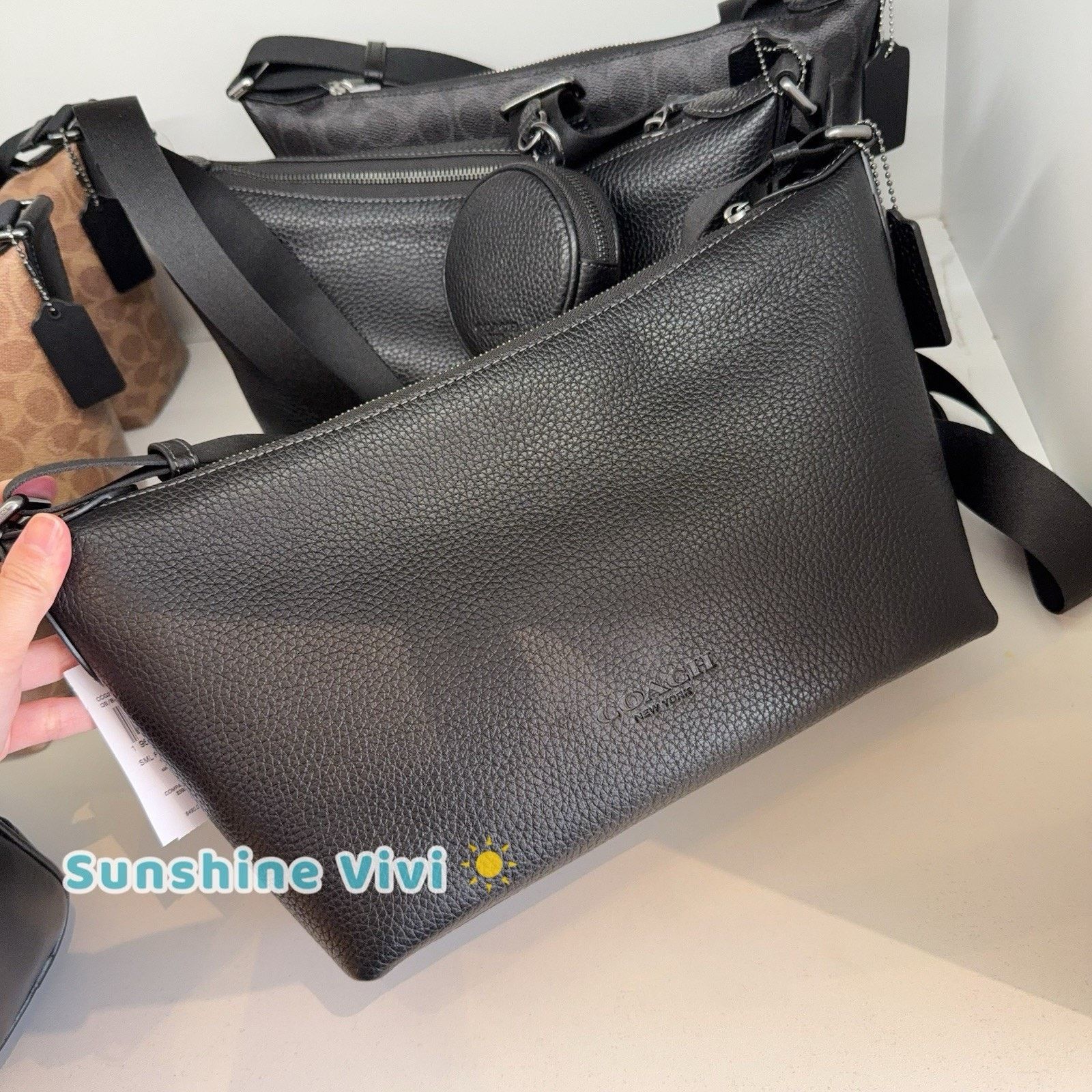 Coach NWT Coach men Small Finn Crossbody Bag Pouch CCG20 Black Size ONE SIZE - 1 Thumbnail