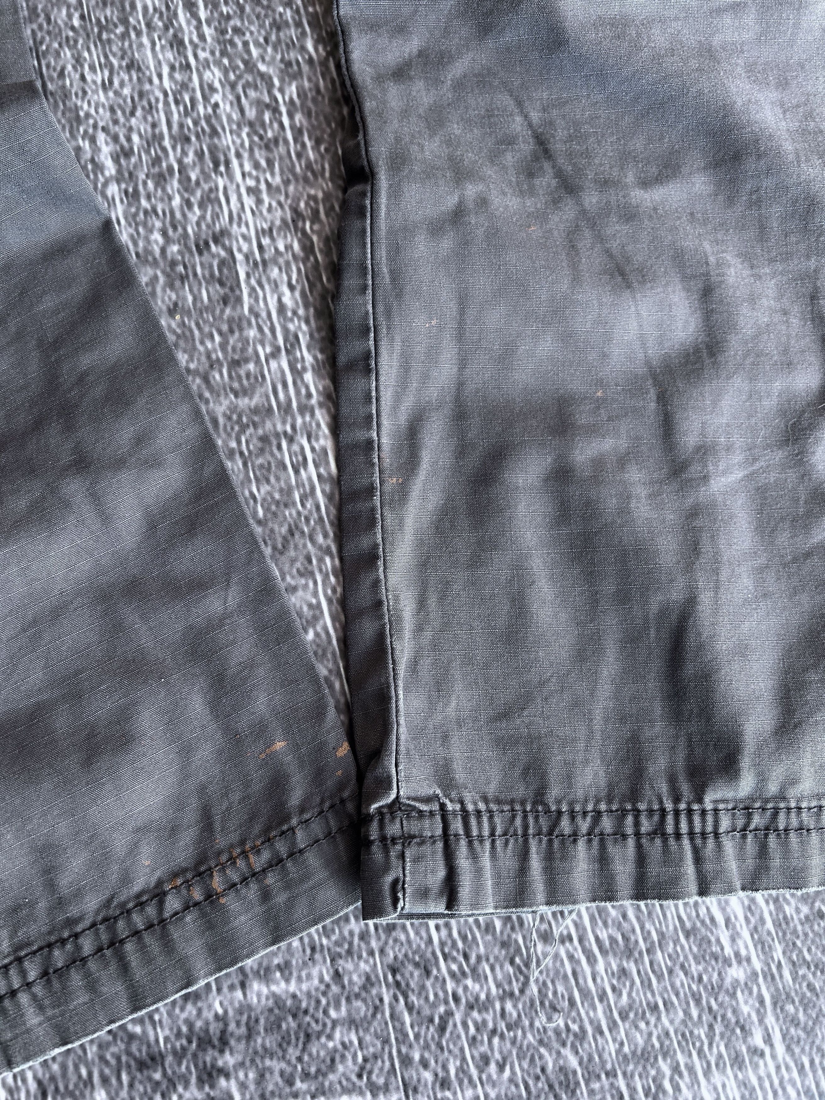 Vintage Wide Leg Utility Cargo Pants Zip Pocket Distressed Style Size US 32 / EU 48 - 9 Thumbnail