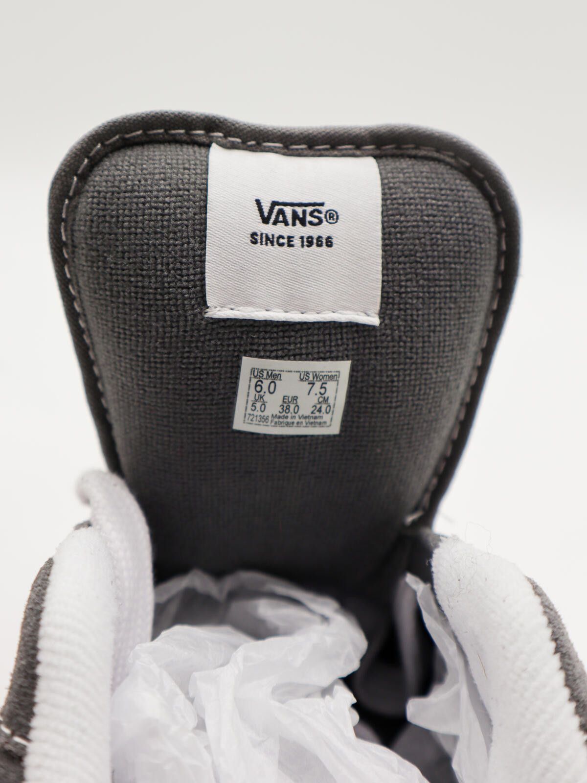 Vans Vans Knu Stack - VN000CP6GRY1 - BNIB - Size 5 Size US 6 / EU 39 - 4 Thumbnail