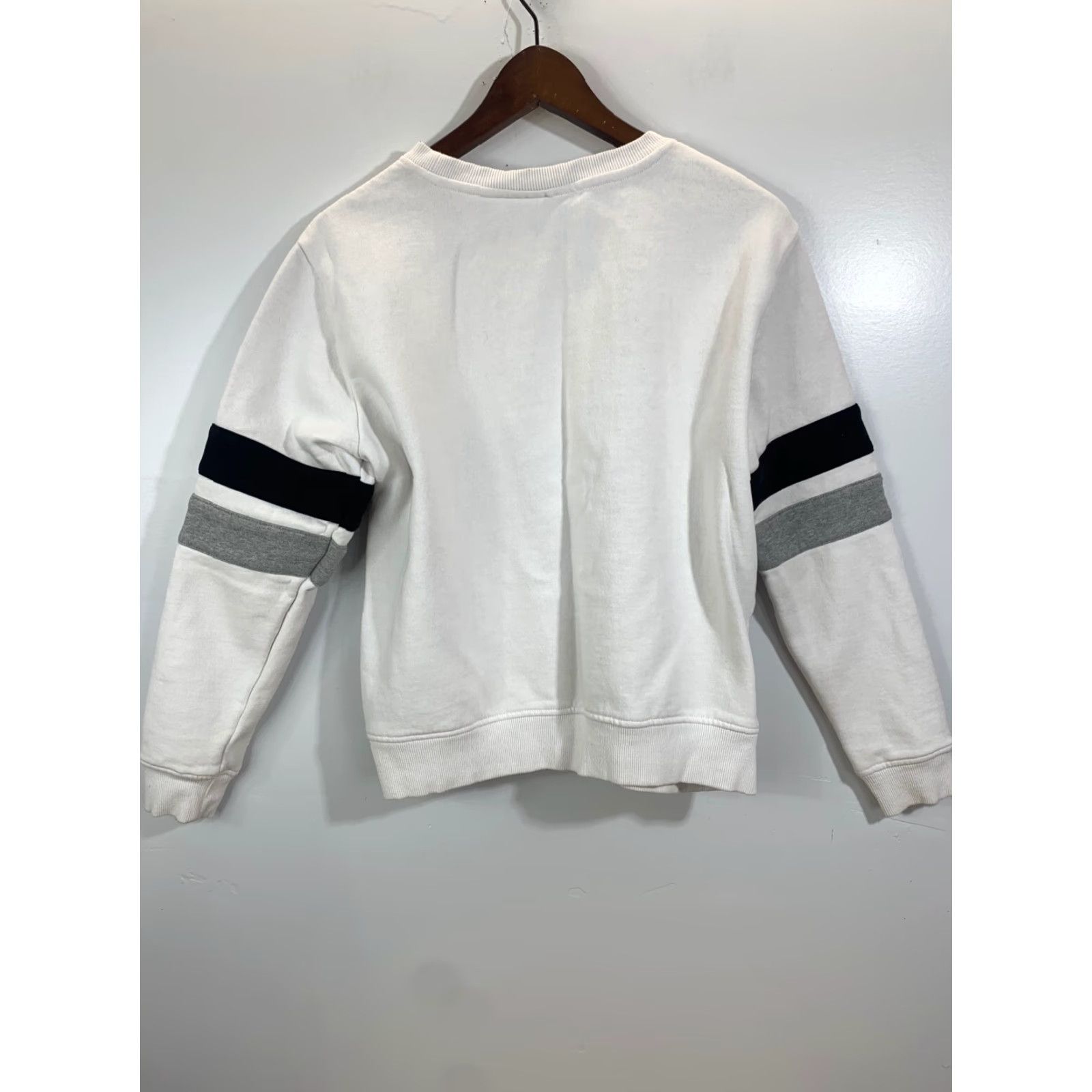 Fila VINTAGE FILA Sweatshirt Embroidered Spellout Crew Neck White M Mens Unisex Adult Regular Pullover Logo Size US M / EU 48-50 / 2 - 3 Thumbnail