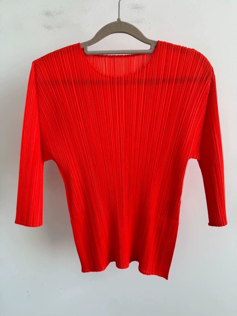 Issey Miyake issey miyake size:3 Red pleated coat Size XXS / US 00 / IT 34 - 1 Thumbnail