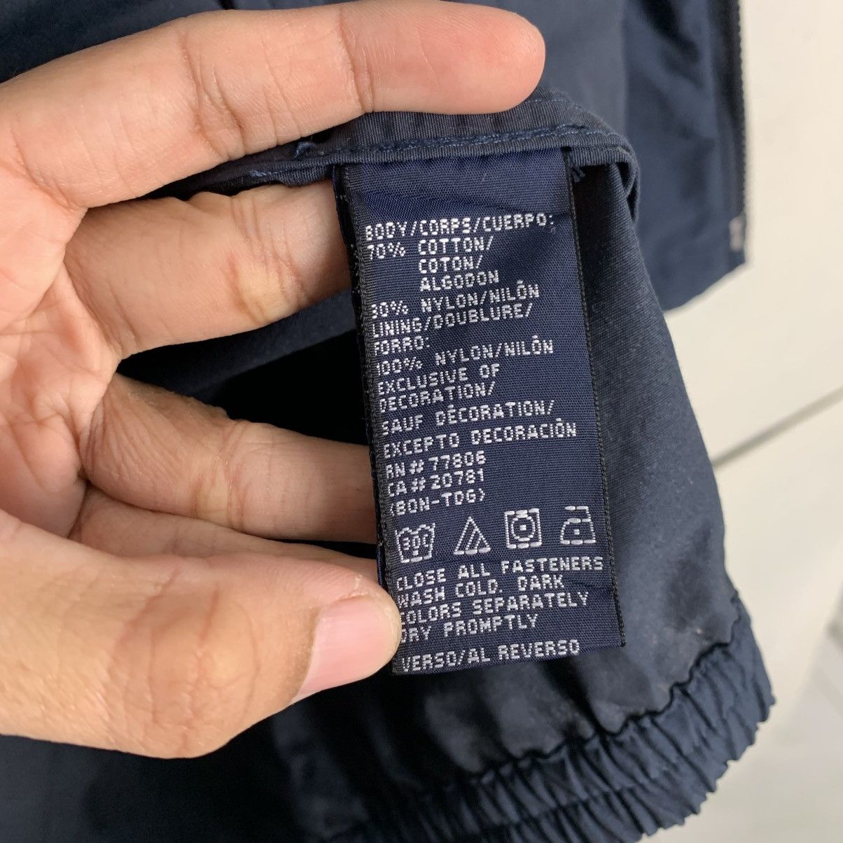 Tommy Hilfiger Vintage Tommy Hilfiger Cotton Bomber Jacket Size US M / EU 48-50 / 2 - 17 Thumbnail