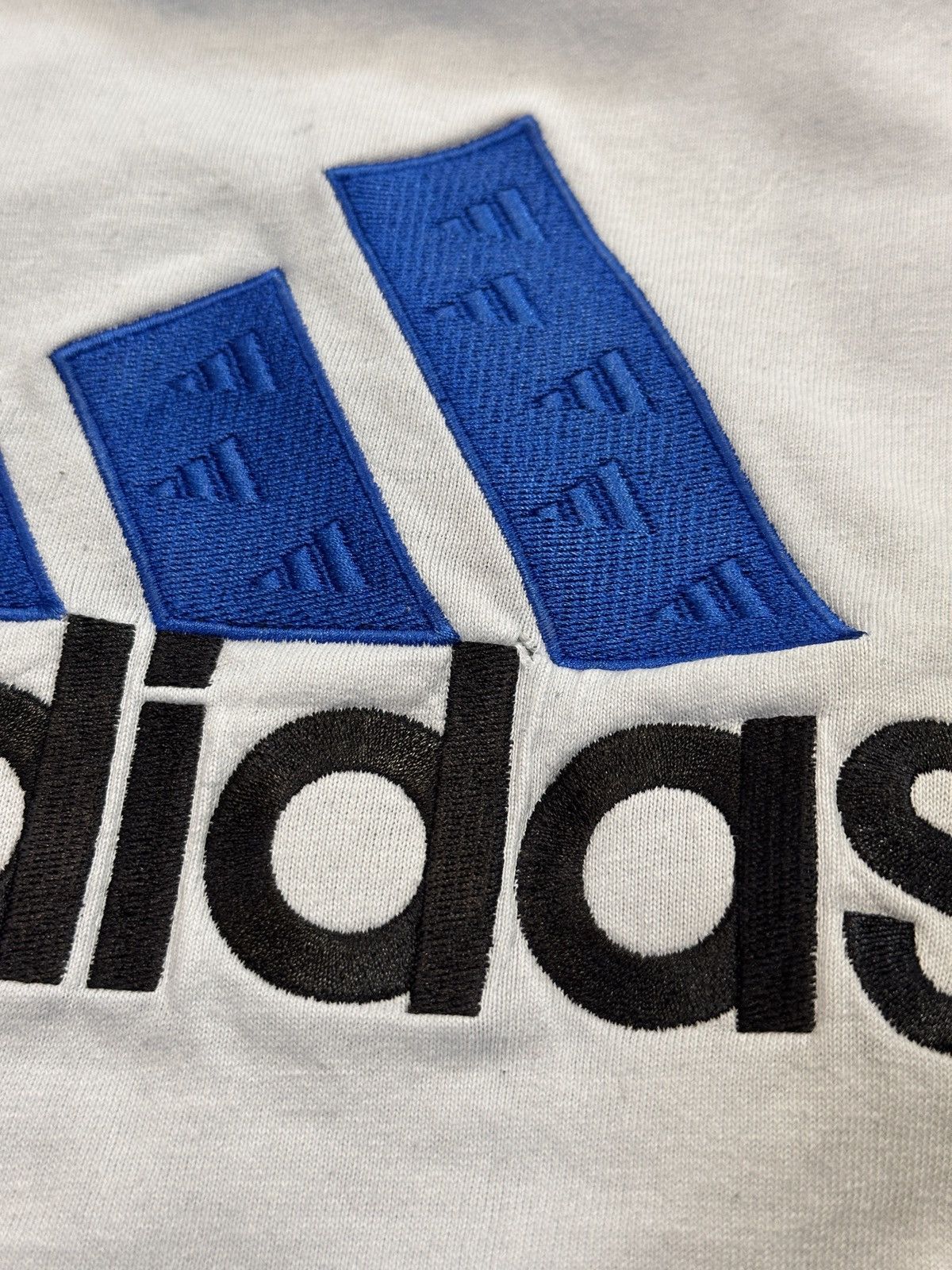 Adidas Adidas Vintage 80s T-Shirt Size US L / EU 52-54 / 3 - 7 Thumbnail