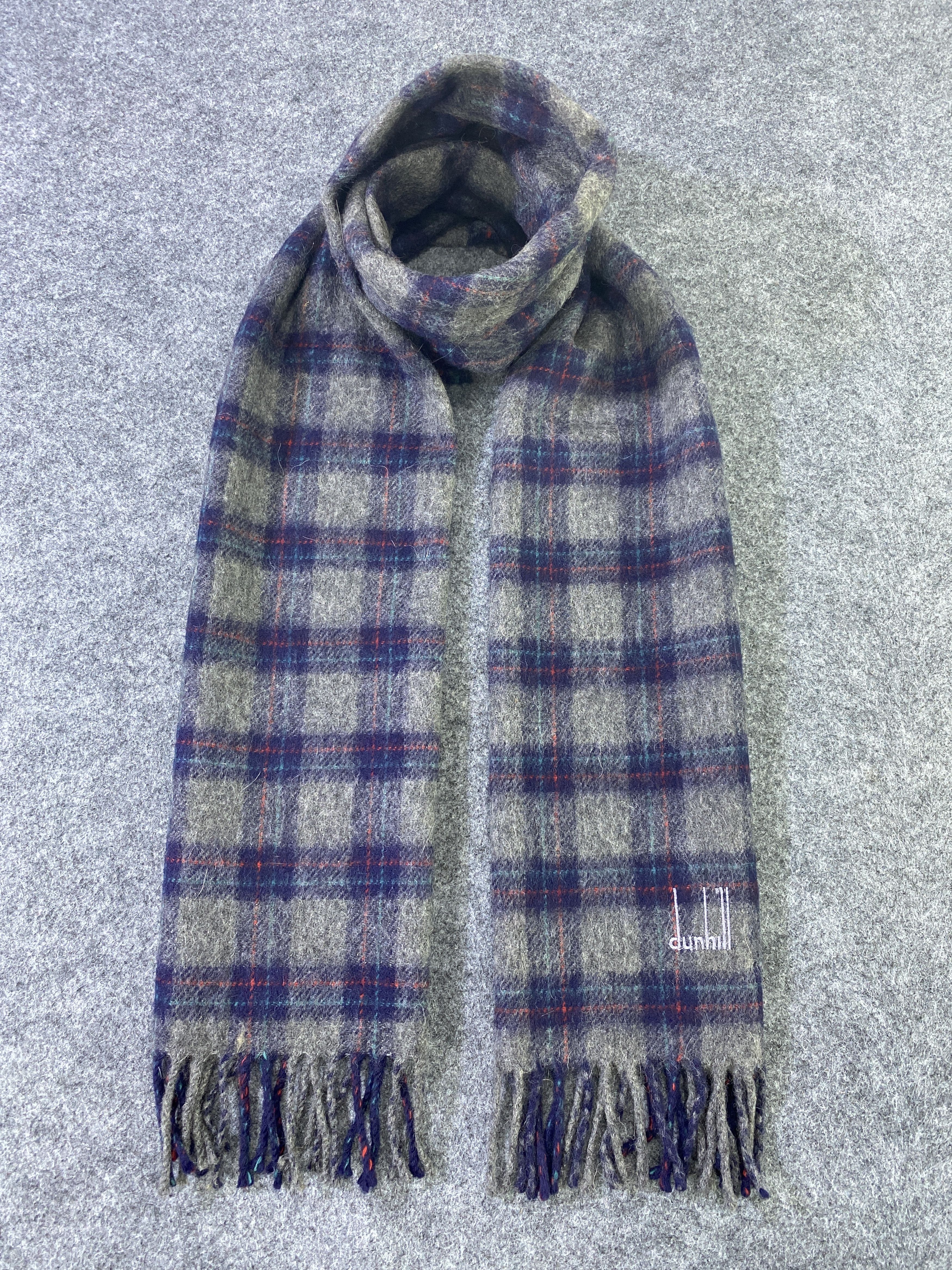 Alfred Dunhill Dunhill Scarf / Muffler / Neckwear -T945 Size ONE SIZE - 1 Thumbnail