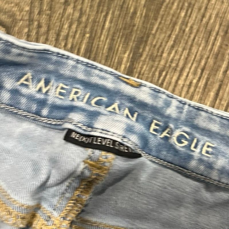 American Eagle Outfitters American Eagle Curvy Hi-Rise Jegging Distressed Blue Size 2 Size 26" / US 2 / IT 38 - 12 Thumbnail