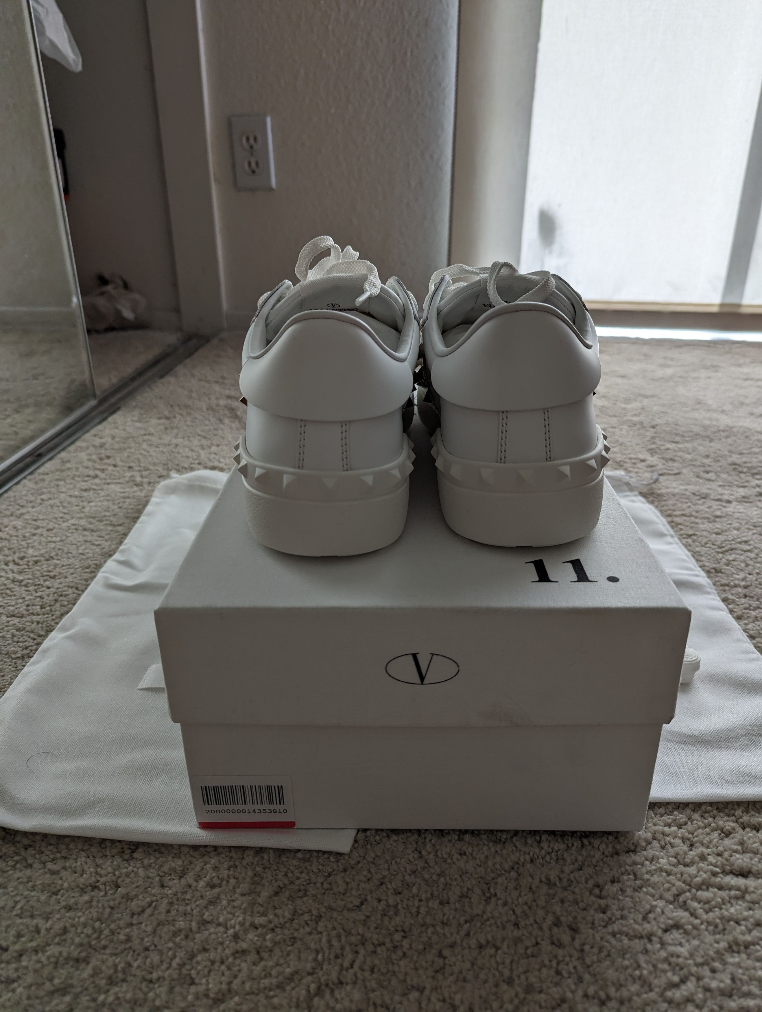 Valentino Valentino Rockstud Untitled Sneaker Size US 7.5 / EU 40-41 - 1 Thumbnail