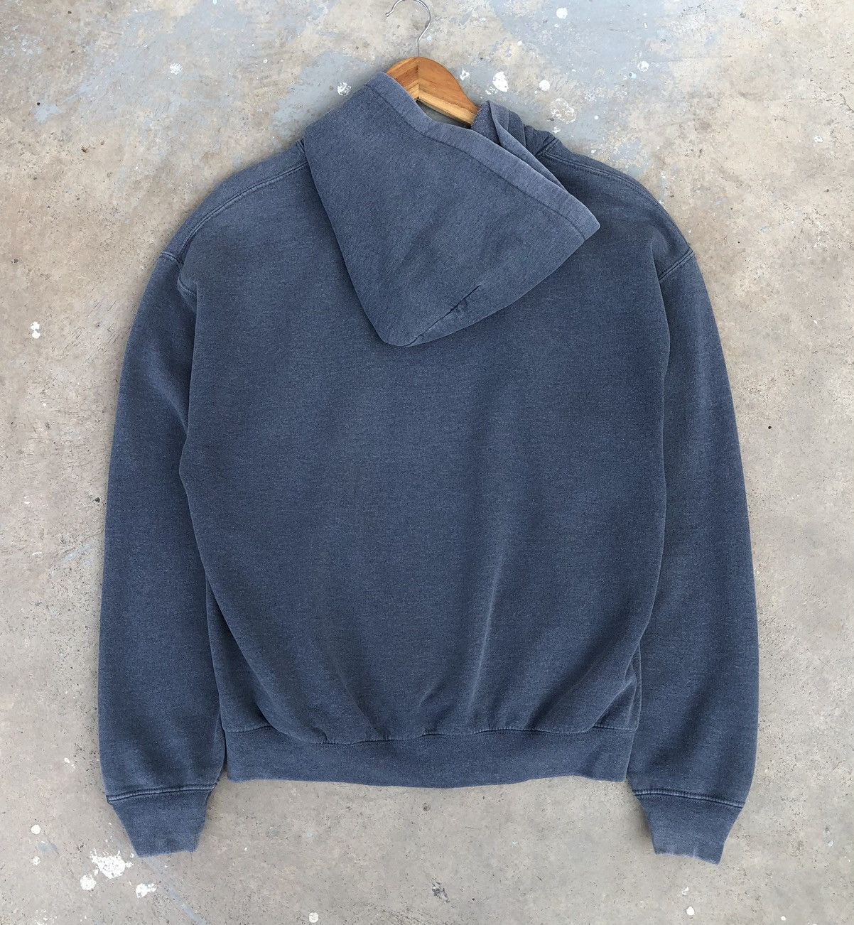 Vintage Vintage Thrashed Faded Boxy Fit Hoodie Size US M / EU 48-50 / 2 - 5 Thumbnail