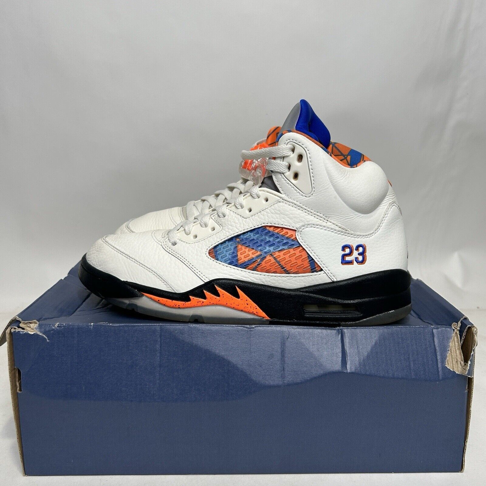 Jordan Brand Nike Air Jordan 5 Retro OG “International Flight” 2024 Size US 9.5 / EU 42-43 - 6 Thumbnail