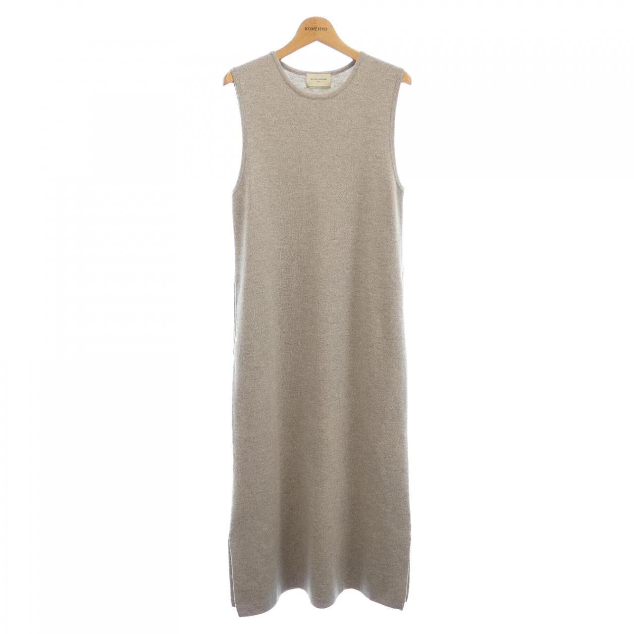 United Arrows United Arrows United Arrows Dress Textile Dresses 1526-106-3849 DUTY FREE for USA Size ONE SIZE - 1 Thumbnail