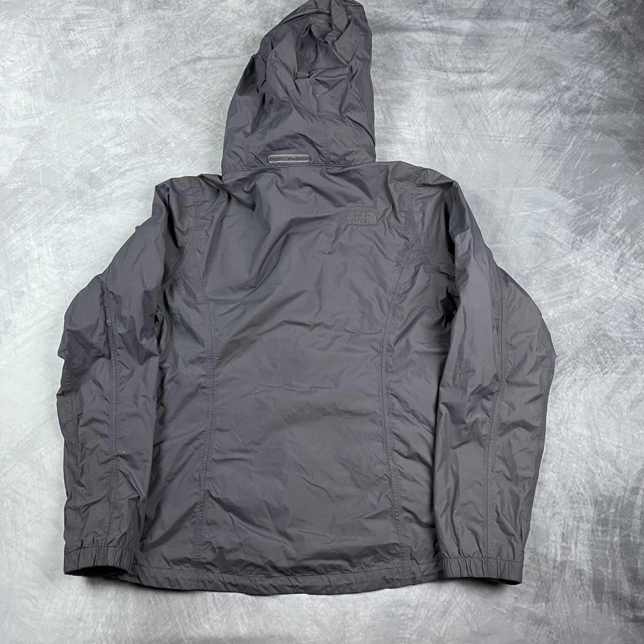 The North Face North Face windbreaker jacket Size M / US 6-8 / IT 42-44 - 2 Thumbnail