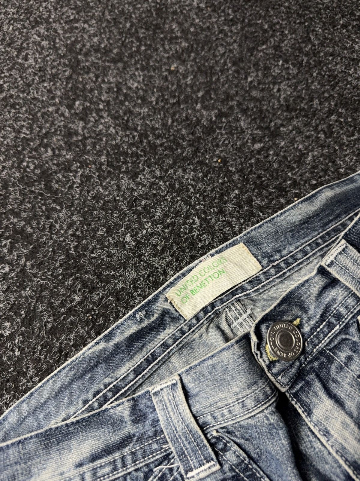 United Colors Of Benetton Retro 90s Benetton Y2K zip pocket wide leg denim jeans 28 Size 30" / US 8 / IT 44 - 12 Thumbnail