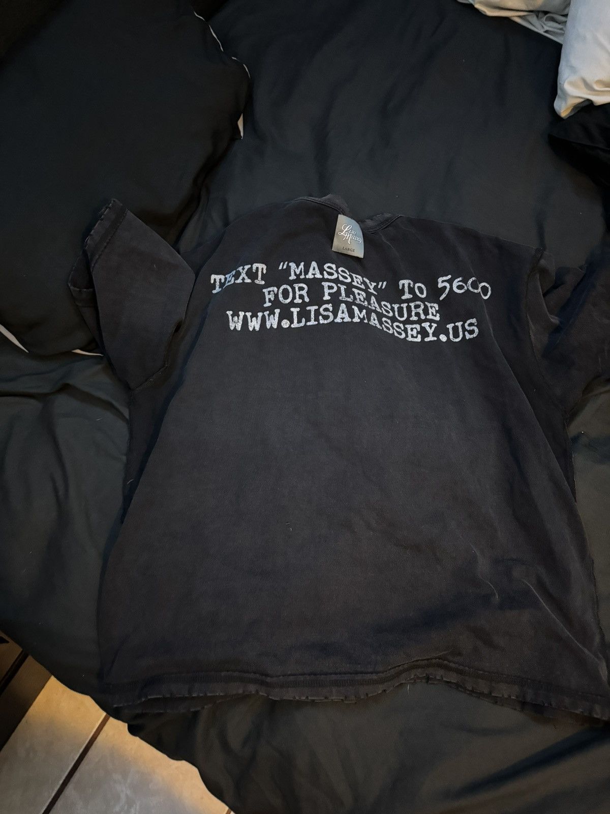 Other not easy to f*** tee Size US L / EU 52-54 / 3 - 2 Thumbnail