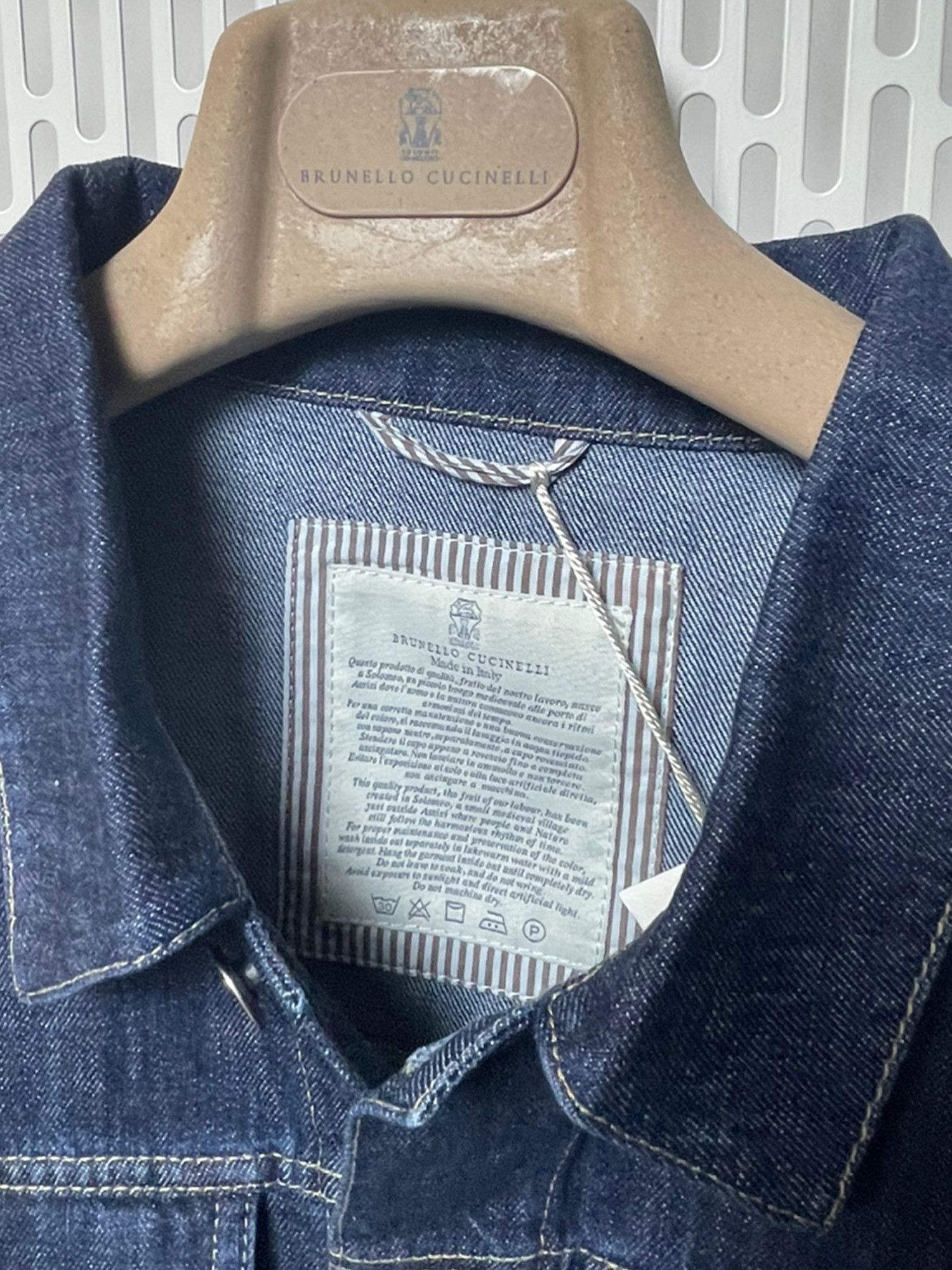 Brunello Cucinelli BRUNELLO CUCINELLI Classic Collar Denim Jacket Size US L / EU 52-54 / 3 - 8 Thumbnail