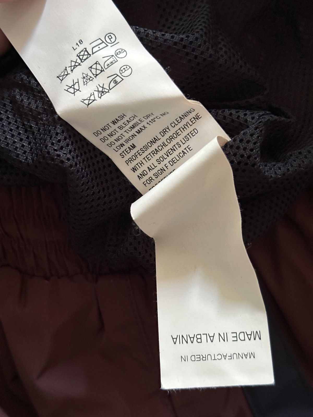Yeezy Yeezy Season 5 Calabasas Nylon Track Pants Burgundy Size US 32 / EU 48 - 8 Thumbnail
