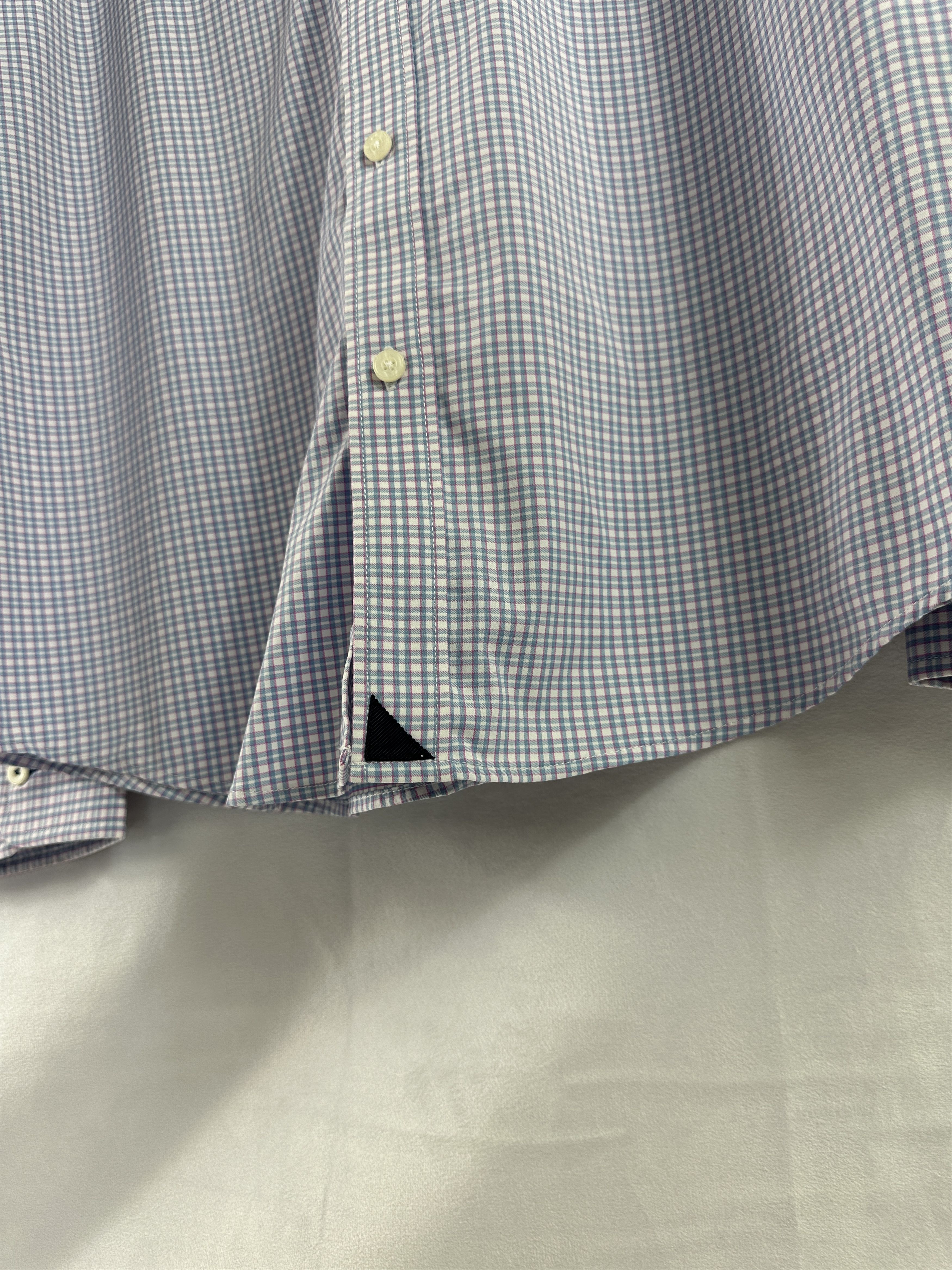 UNTUCKit UNTUCKit Mens Button Up XL Size US XL / EU 56 / 4 - 5 Thumbnail