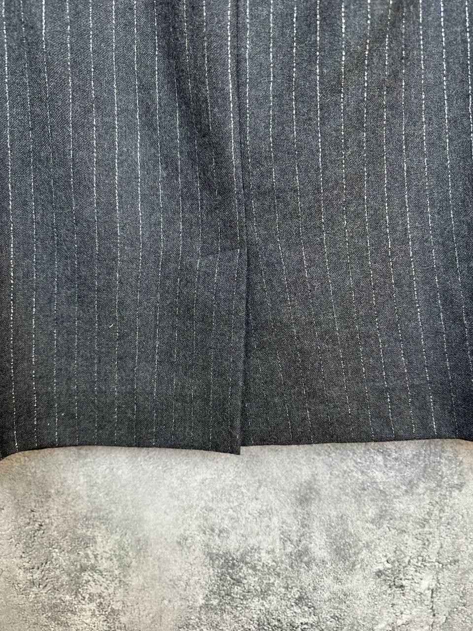 Yves Saint Laurent Yves Saint Laurent Variation 90s Pinstripe Wool Pencil Skirt Size 36" / US 14 / IT 50 - 7 Thumbnail