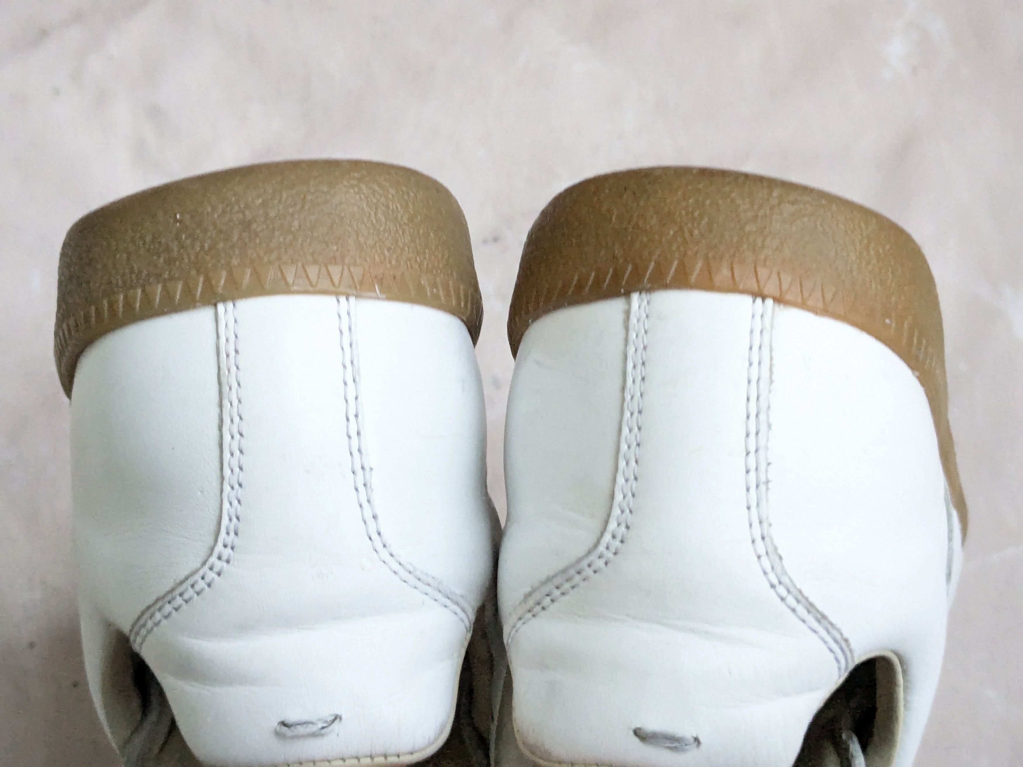 Maison Margiela Maison Margiela GAT Replica White Paint Splatter 9 42 Low Size US 9 / EU 42 - 13 Thumbnail
