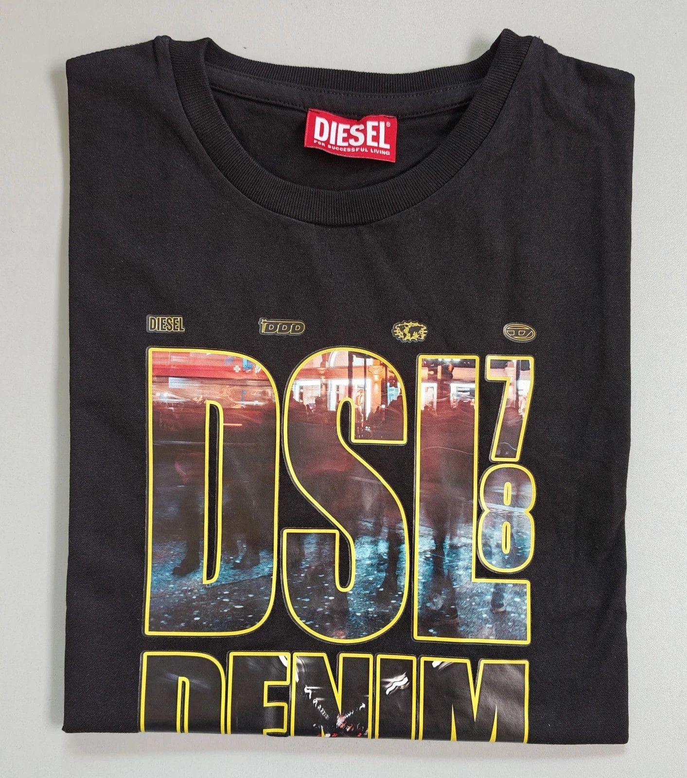 Diesel DIESEL Black T-shirt with DSL 78 Denim print T 4175 Size US M / EU 48-50 / 2 - 1 Thumbnail