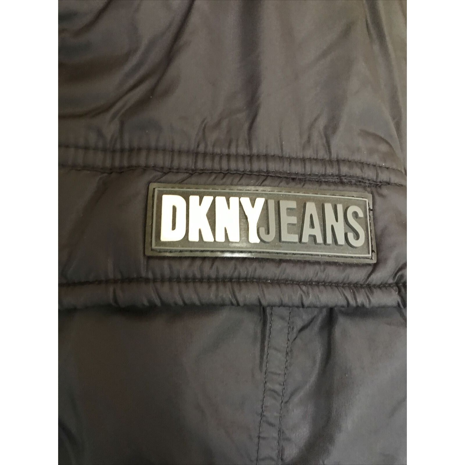 DKNY DKNY VTG Women’s S Black Down Insulated Full Zip Puffer Vest Size S / US 4 / IT 40 - 4 Thumbnail