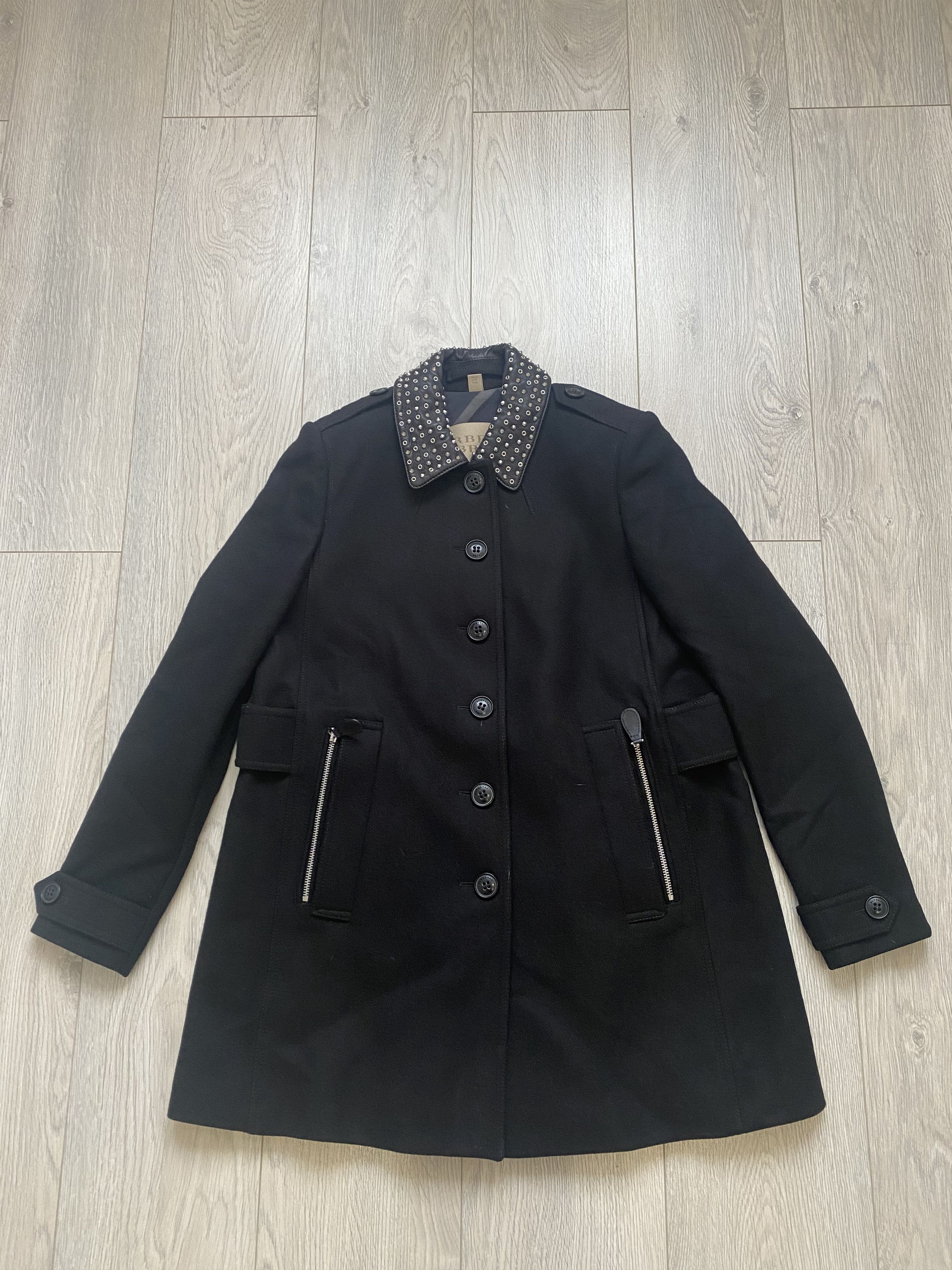 Burberry Burberry Brit Classic Designers Coat / Jacket Size S / US 4 / IT 40 - 1 Thumbnail