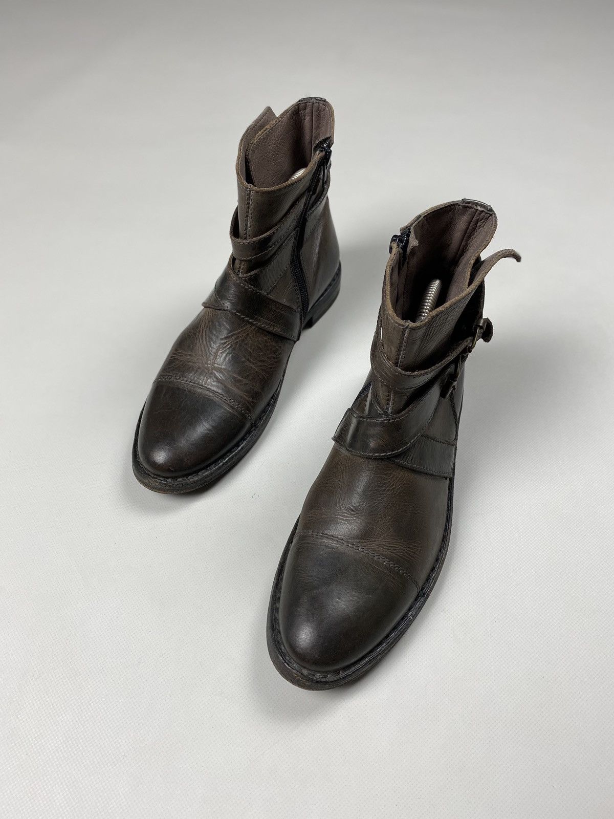 MoMA MOMA ladies avant-garde leather ankle biker boots size 38 Size US 8 / IT 38 - 9 Thumbnail