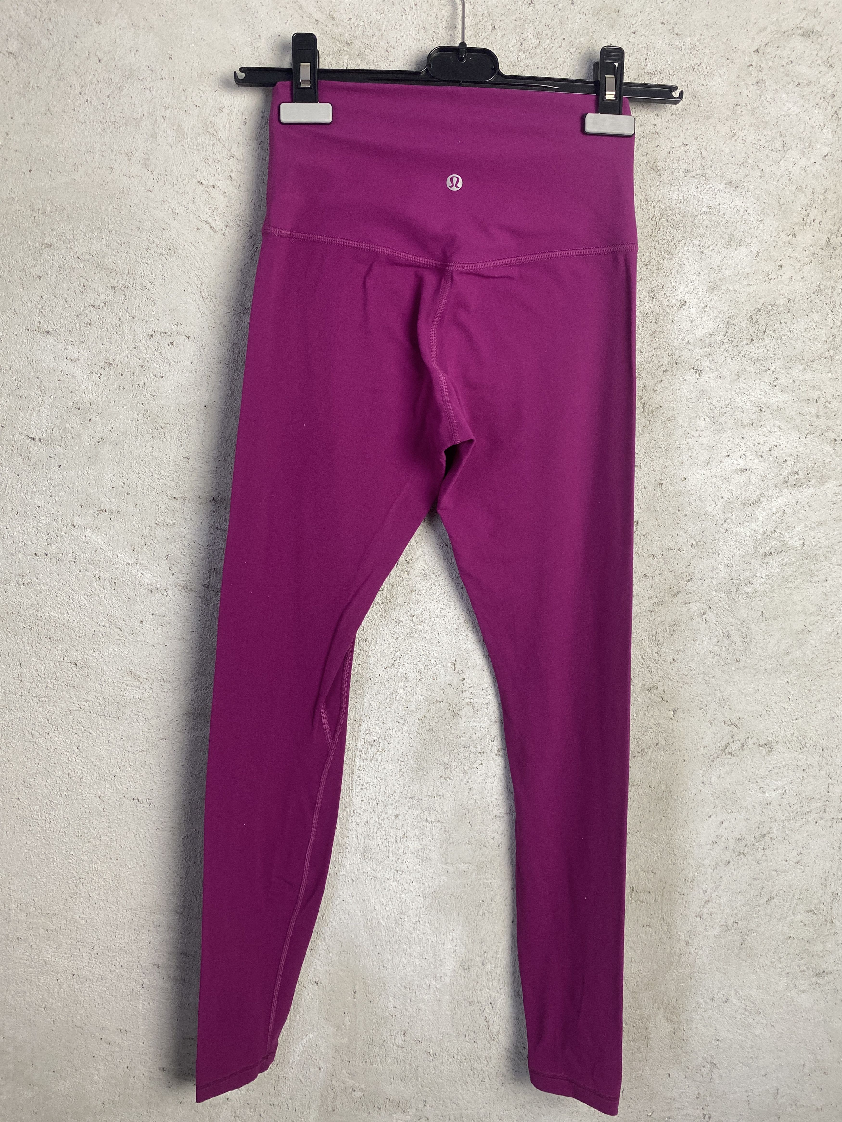 Lululemon Lululemon leggings sport yoga pilates gym pants Size 27" / US 4 / IT 40 - 1 Thumbnail
