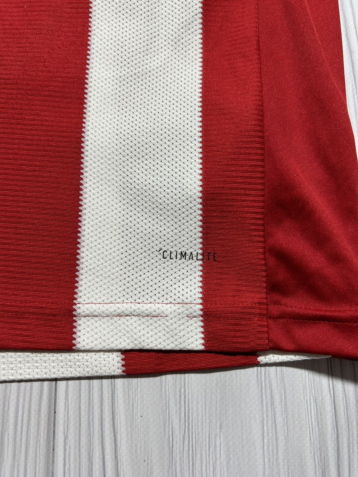 Adidas 2019-2020 Sheffield United Adidas Home Football Shirt Jersey Size US L / EU 52-54 / 3 - 5 Thumbnail